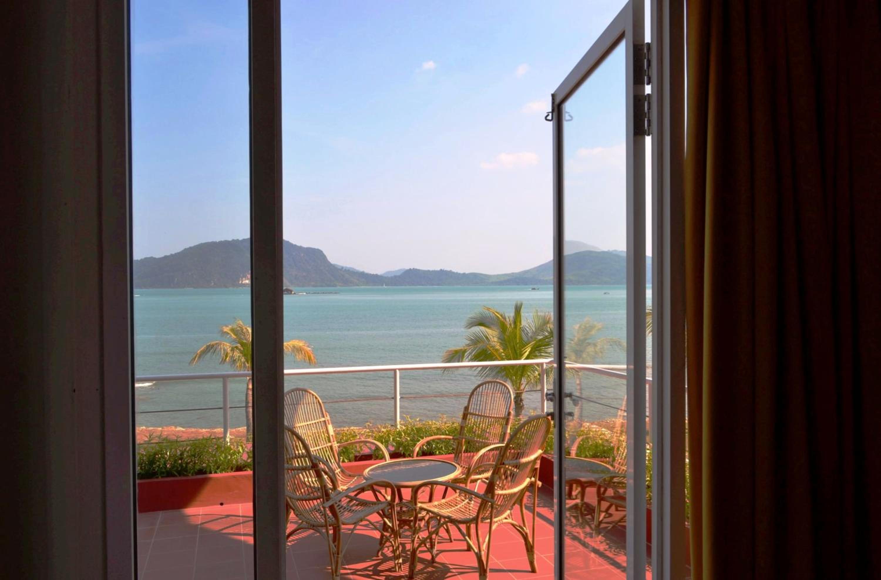 Deluxe Double Room with Sea View