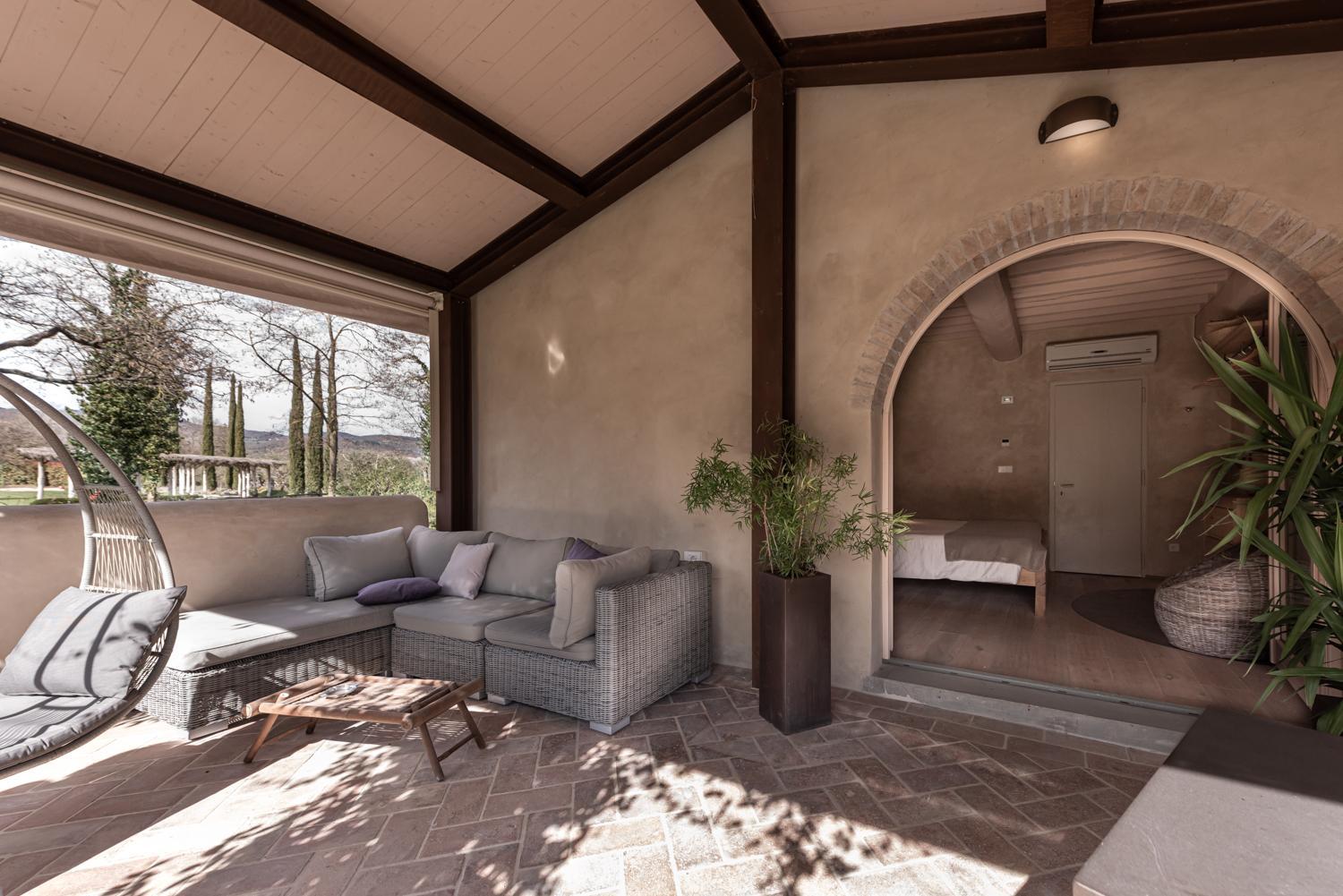 Double Room with Patio - Photo 15