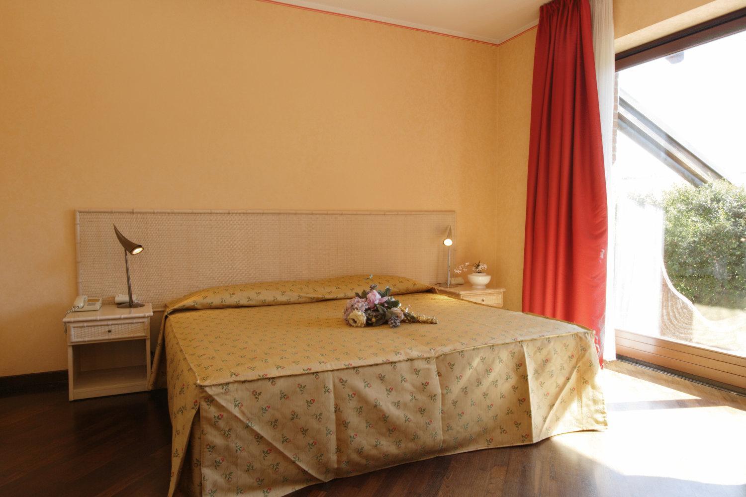 Standard Double Room for Single Use