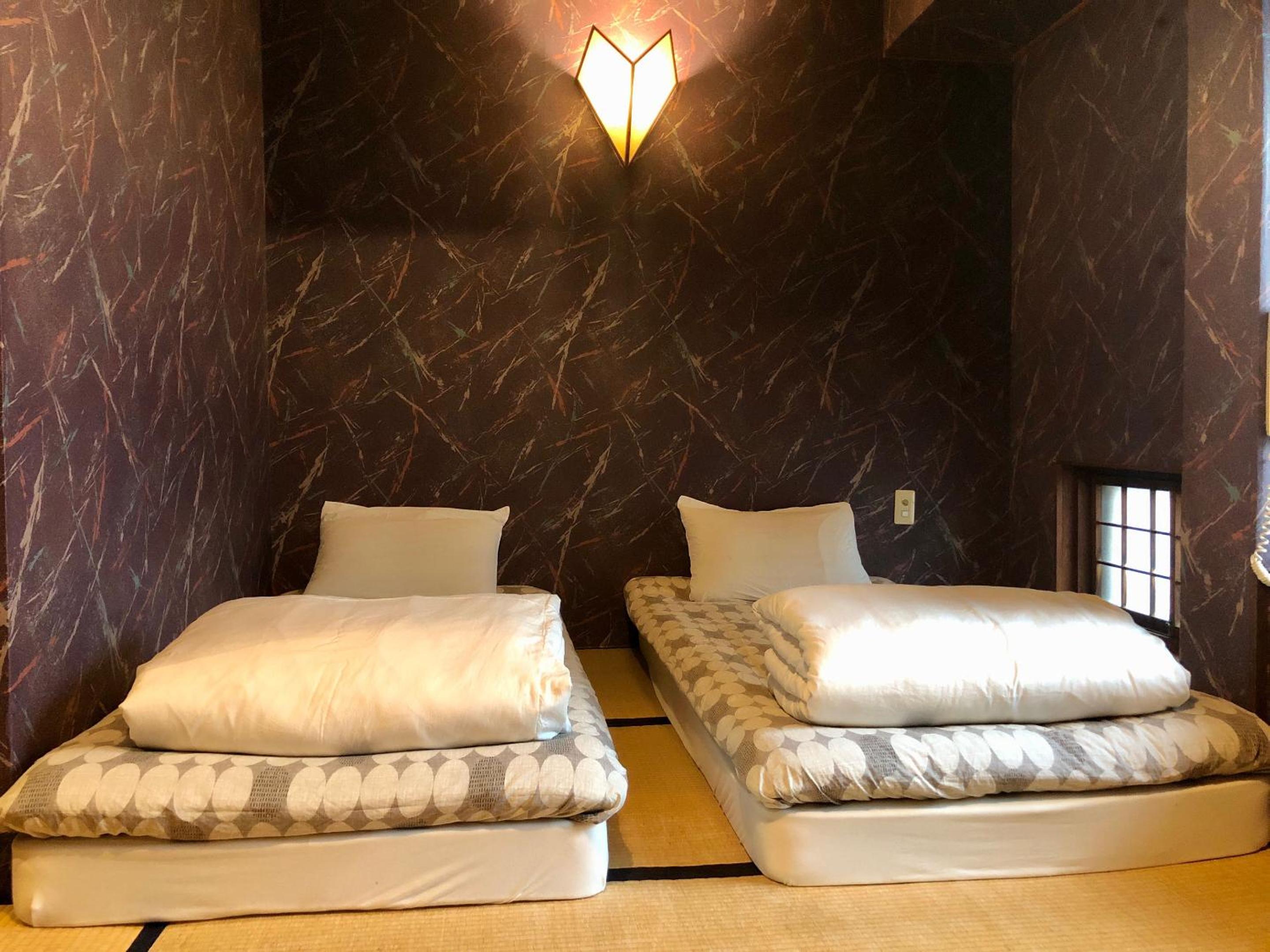 Twin Room with Private Shower photo 2