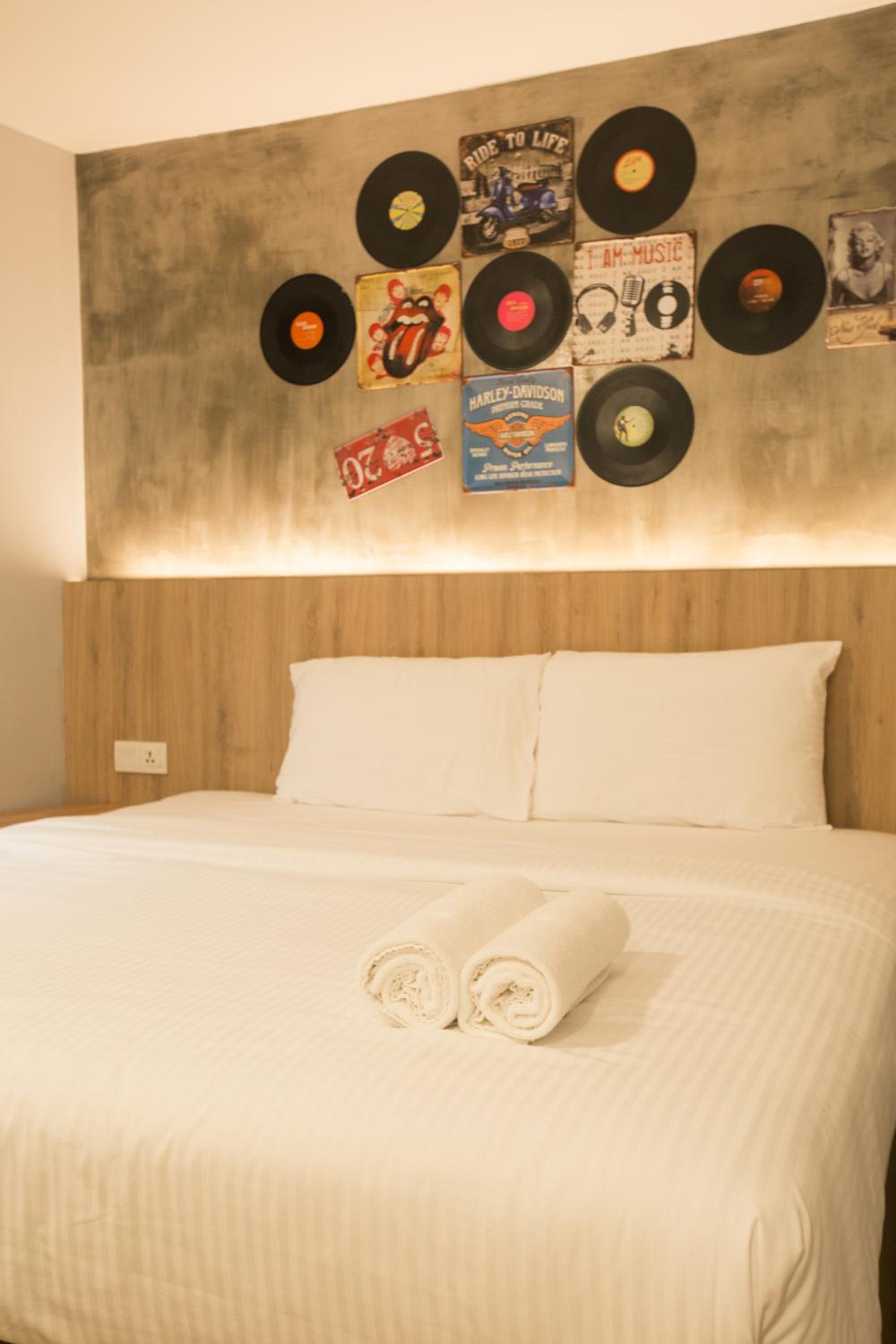 Superior King Room photo 2