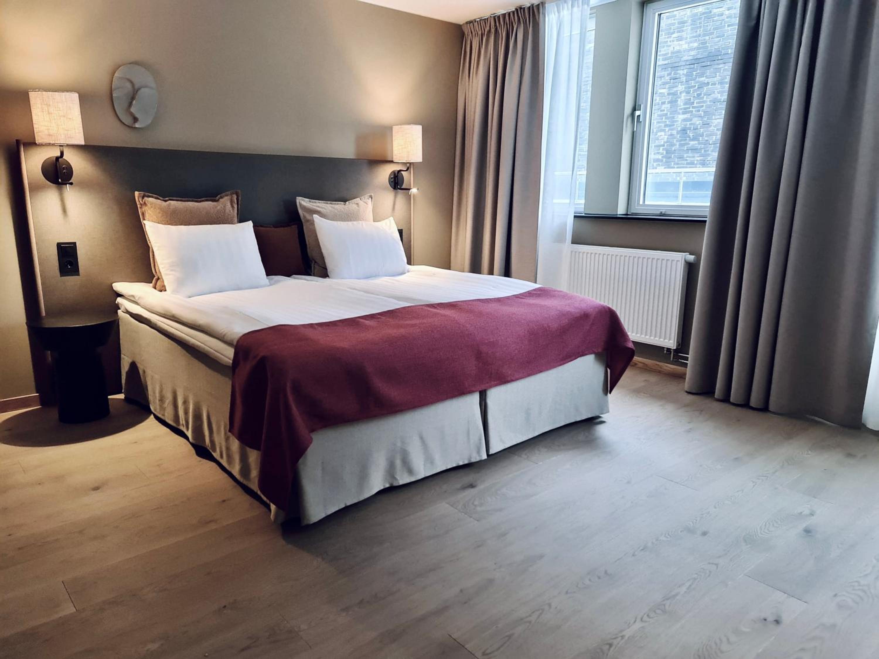 Standard Double Room - Photo 2