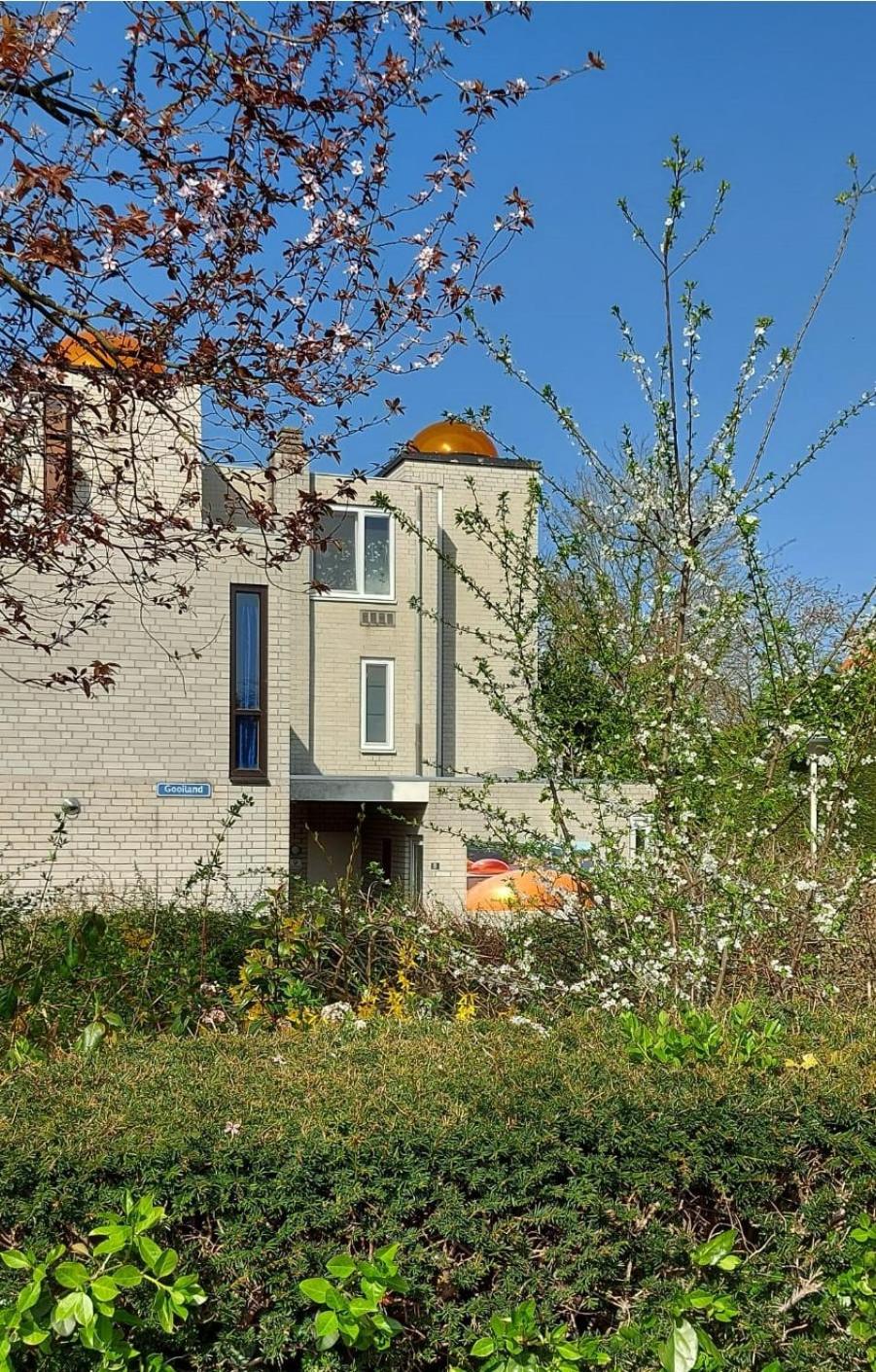 Three-Bedroom House - Photo 32