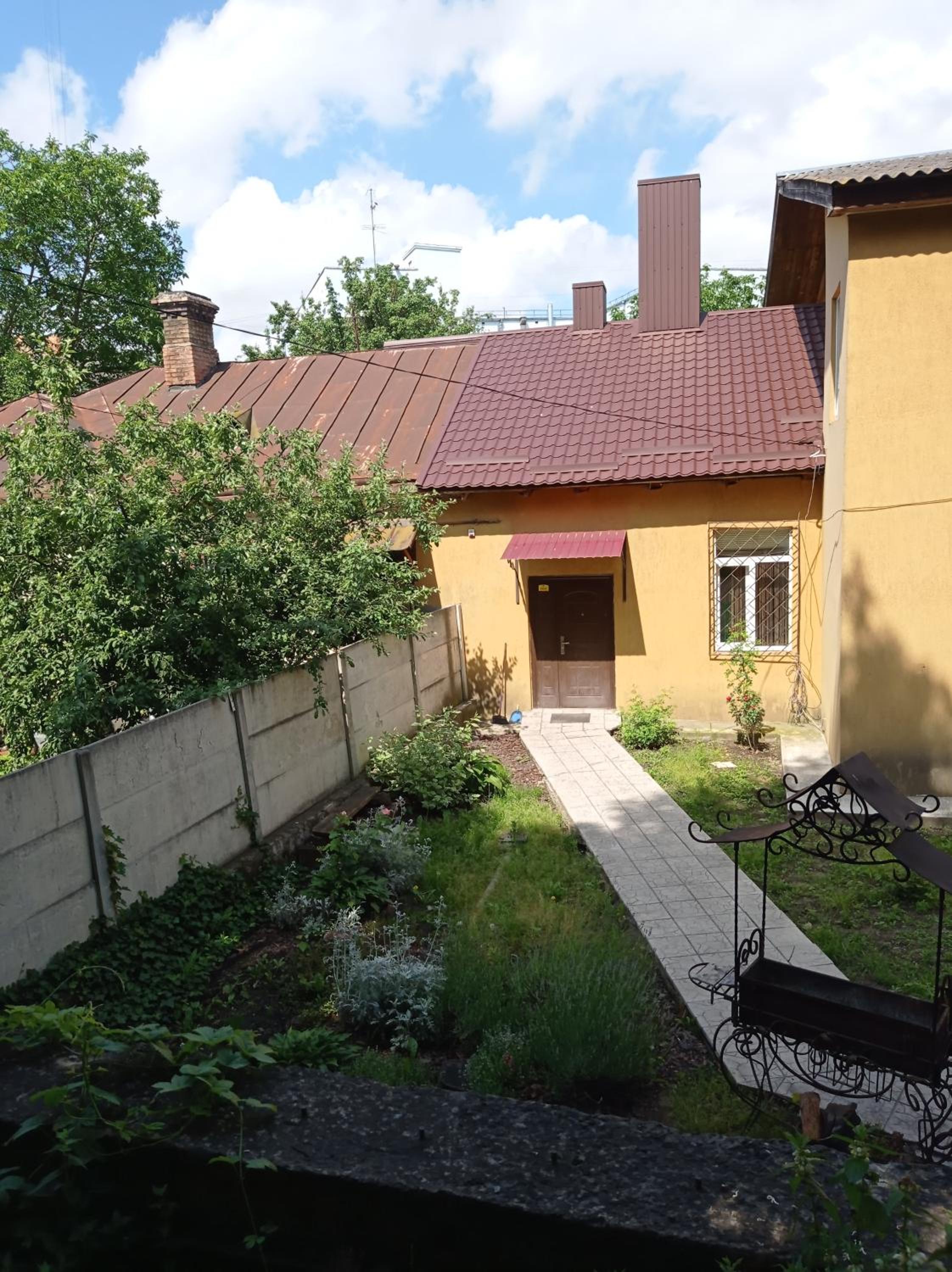 One-Bedroom House photo 2