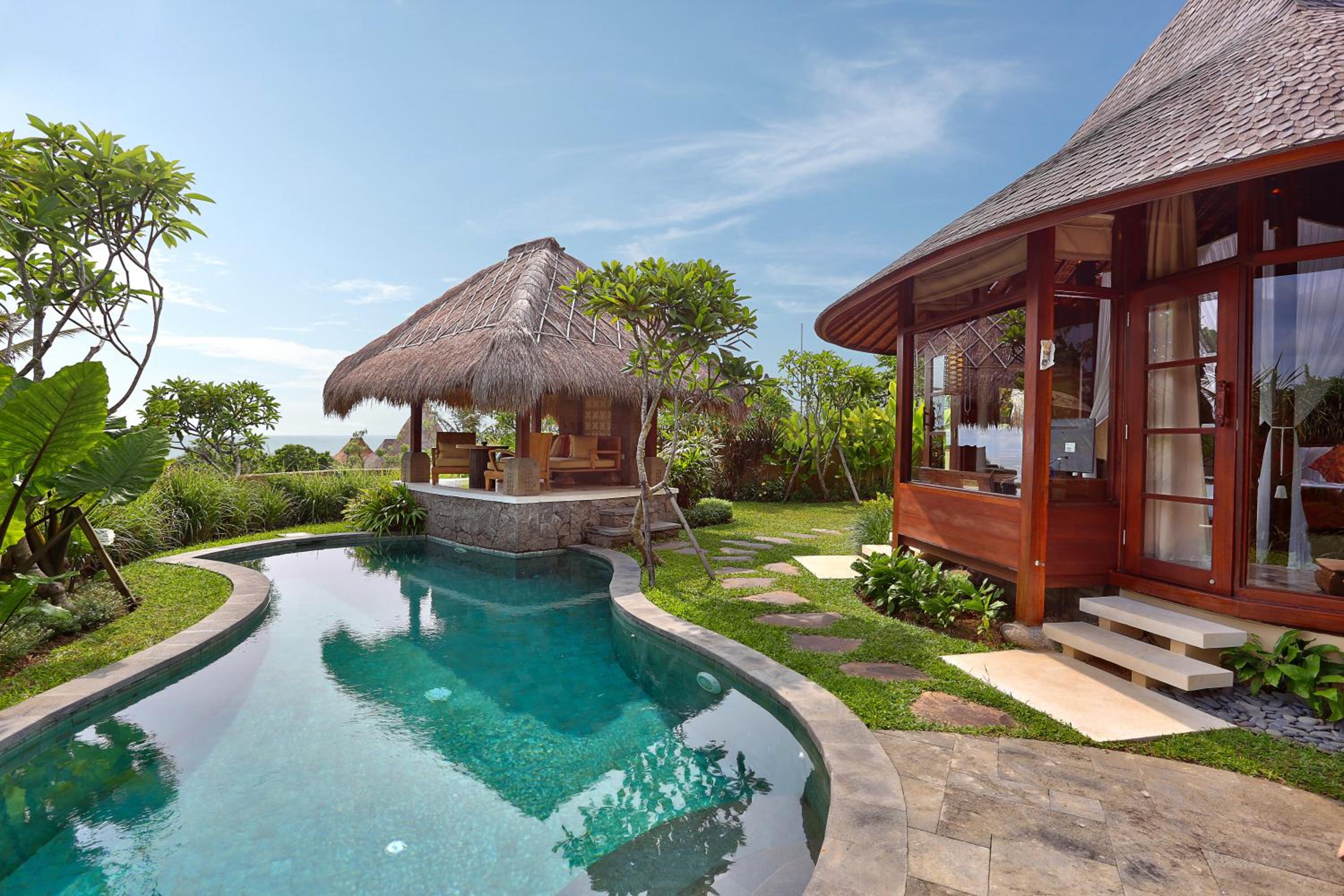 One-Bedroom Pool Villa with Ocean View and Free Shuttle to Canggu - Photo 5