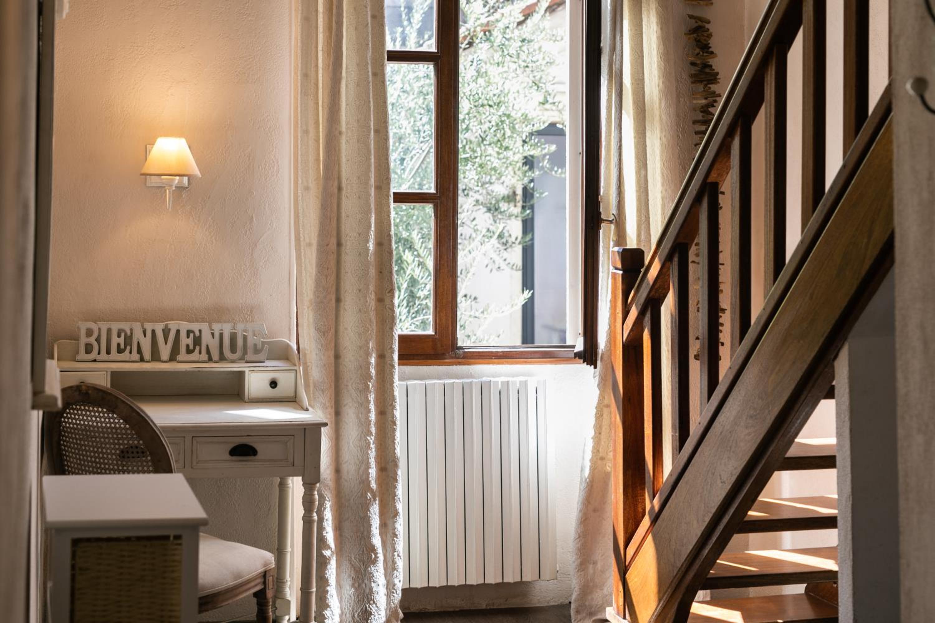 Superior Double Room - Photo 12
