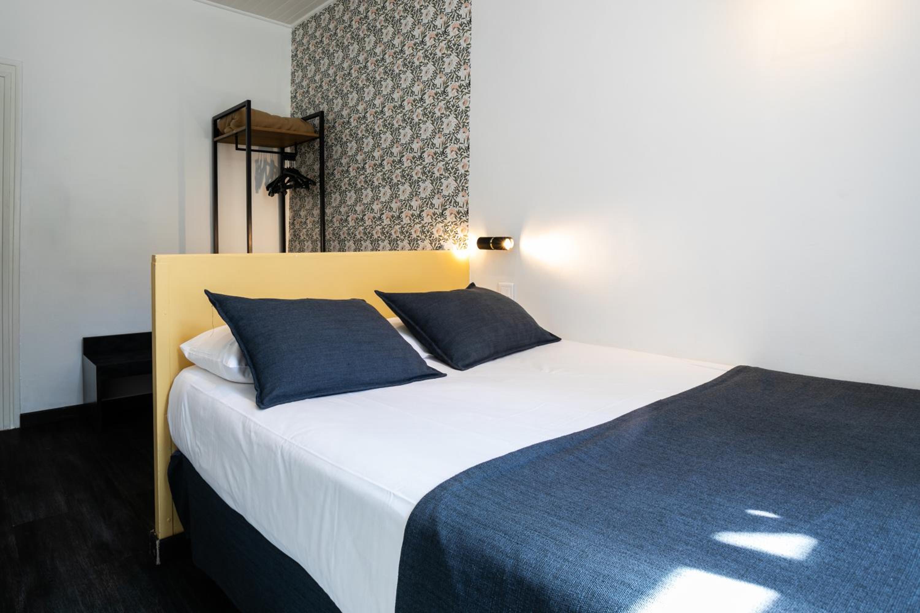 Comfort Double Room with Garden View - Photo 10