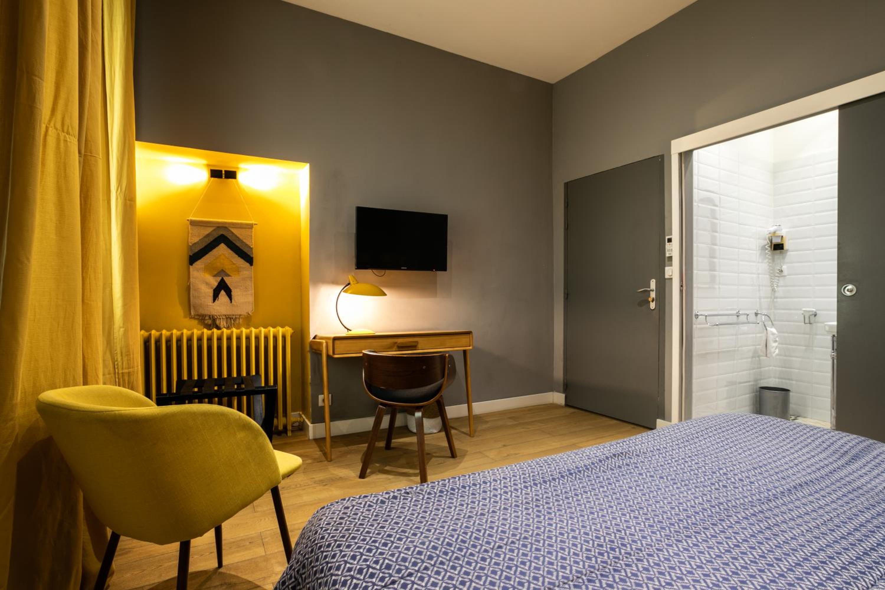 Superior Double Room - Photo 17