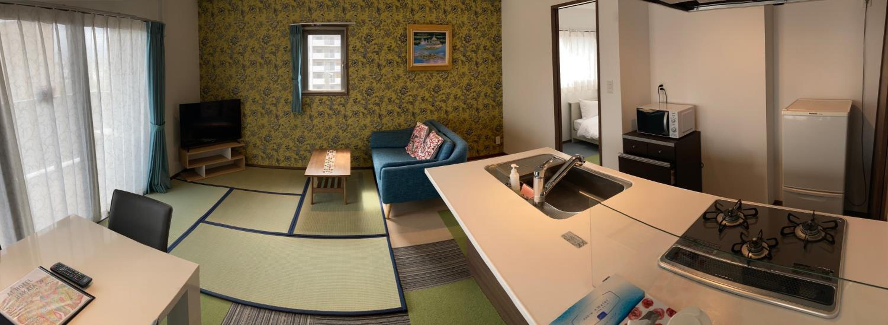 Deluxe Family Suite - Photo 44