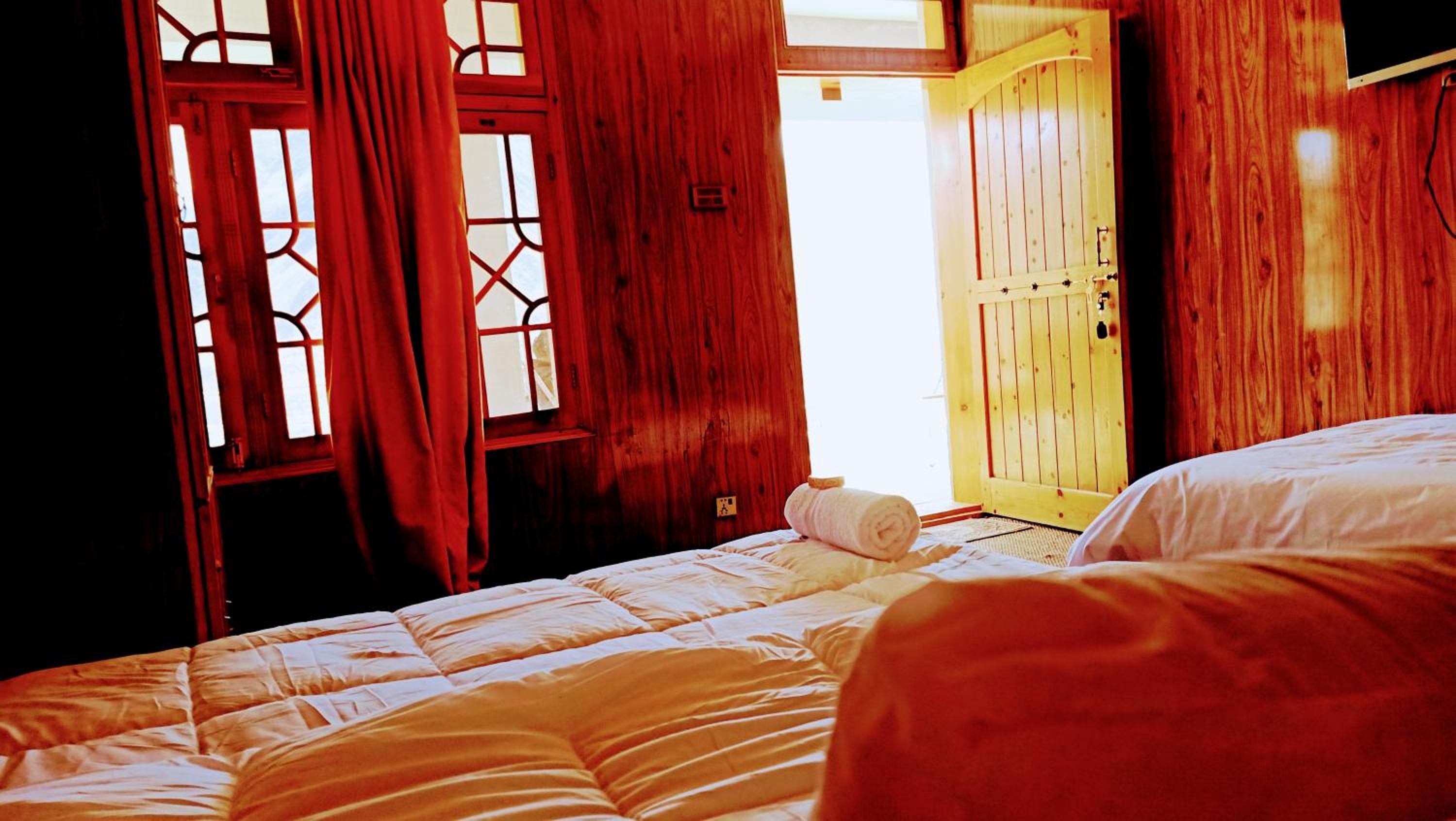 King Room with Balcony