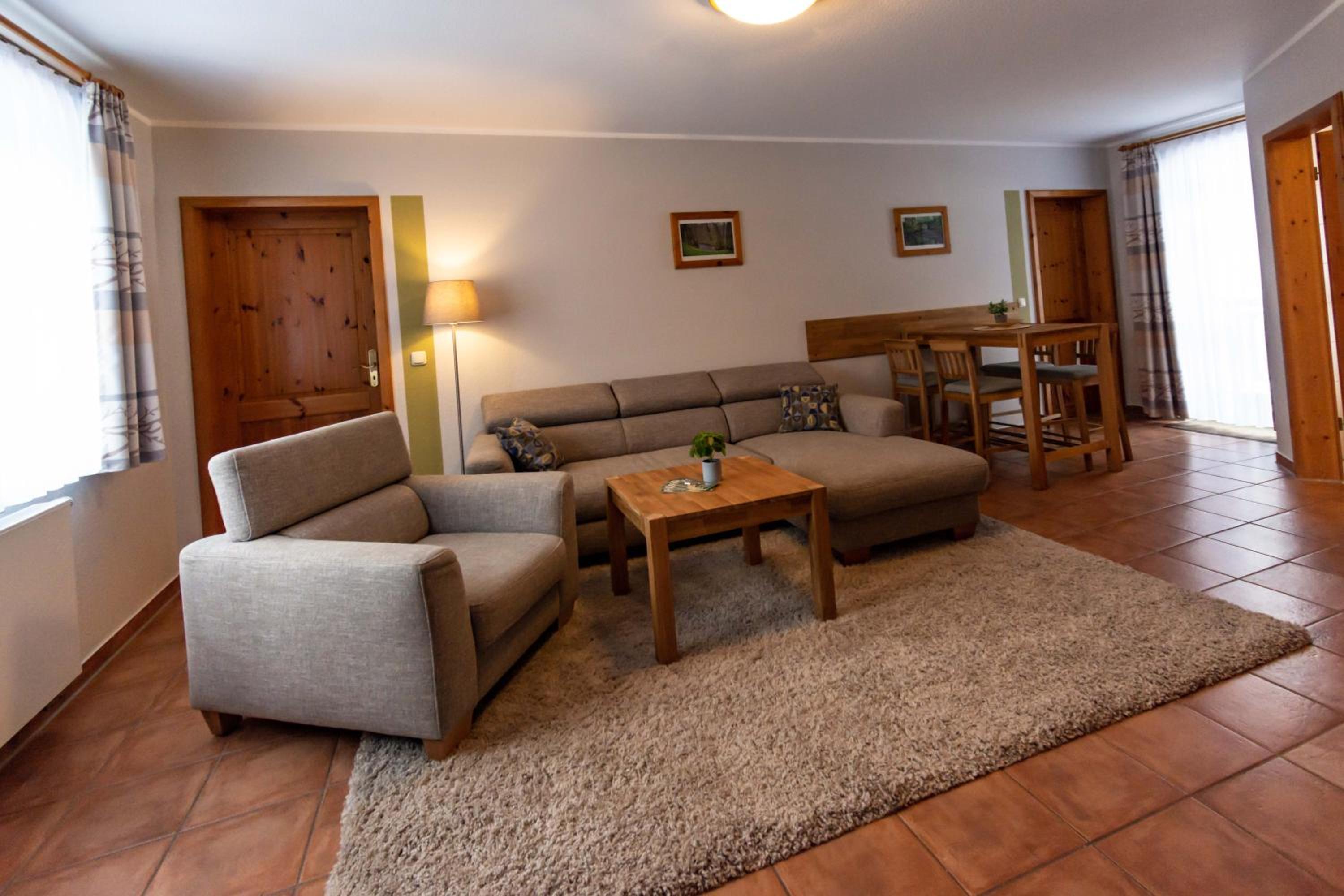 Apartment with Balcony photo 2