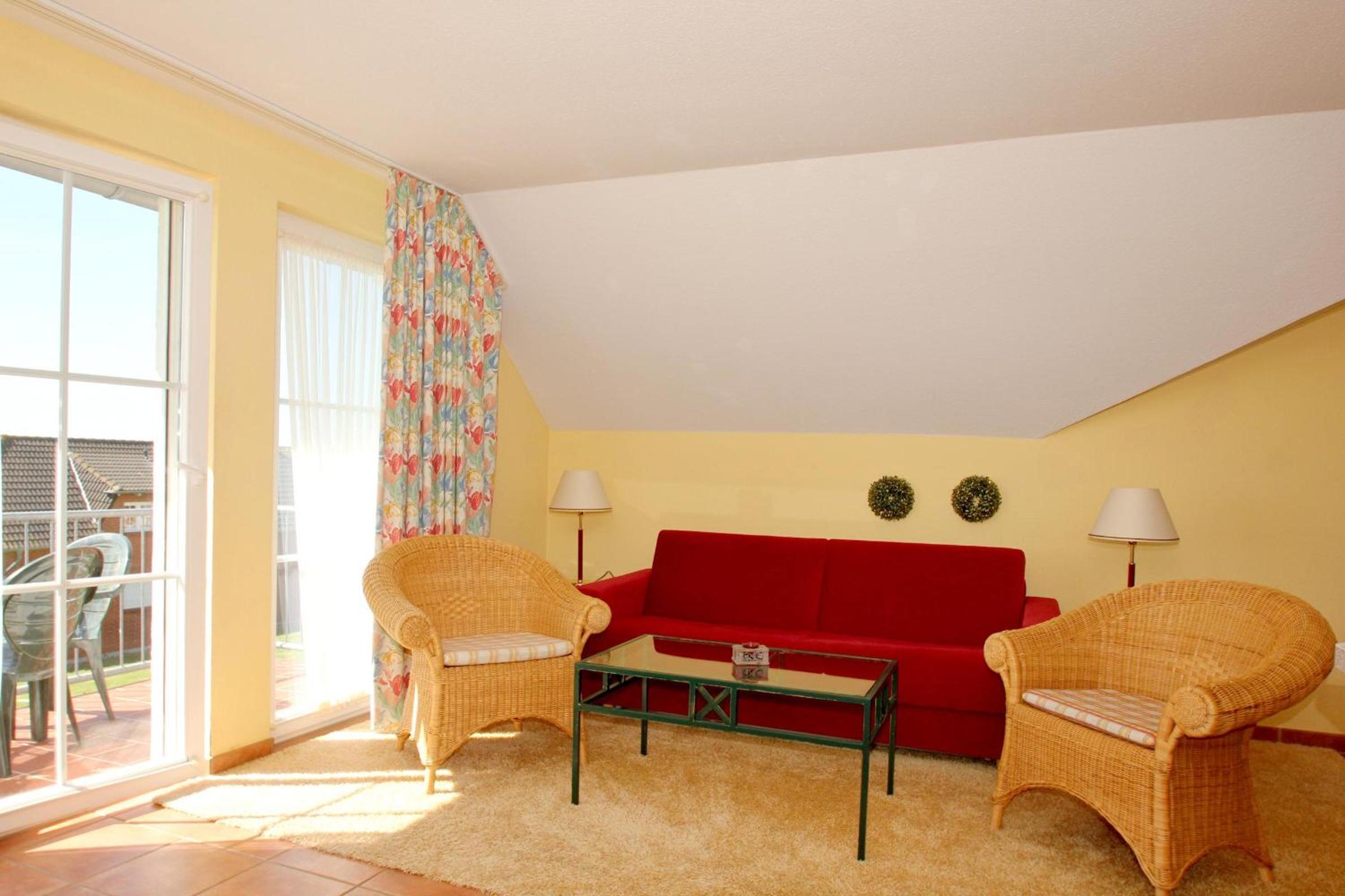 Apartment with Balcony photo 1