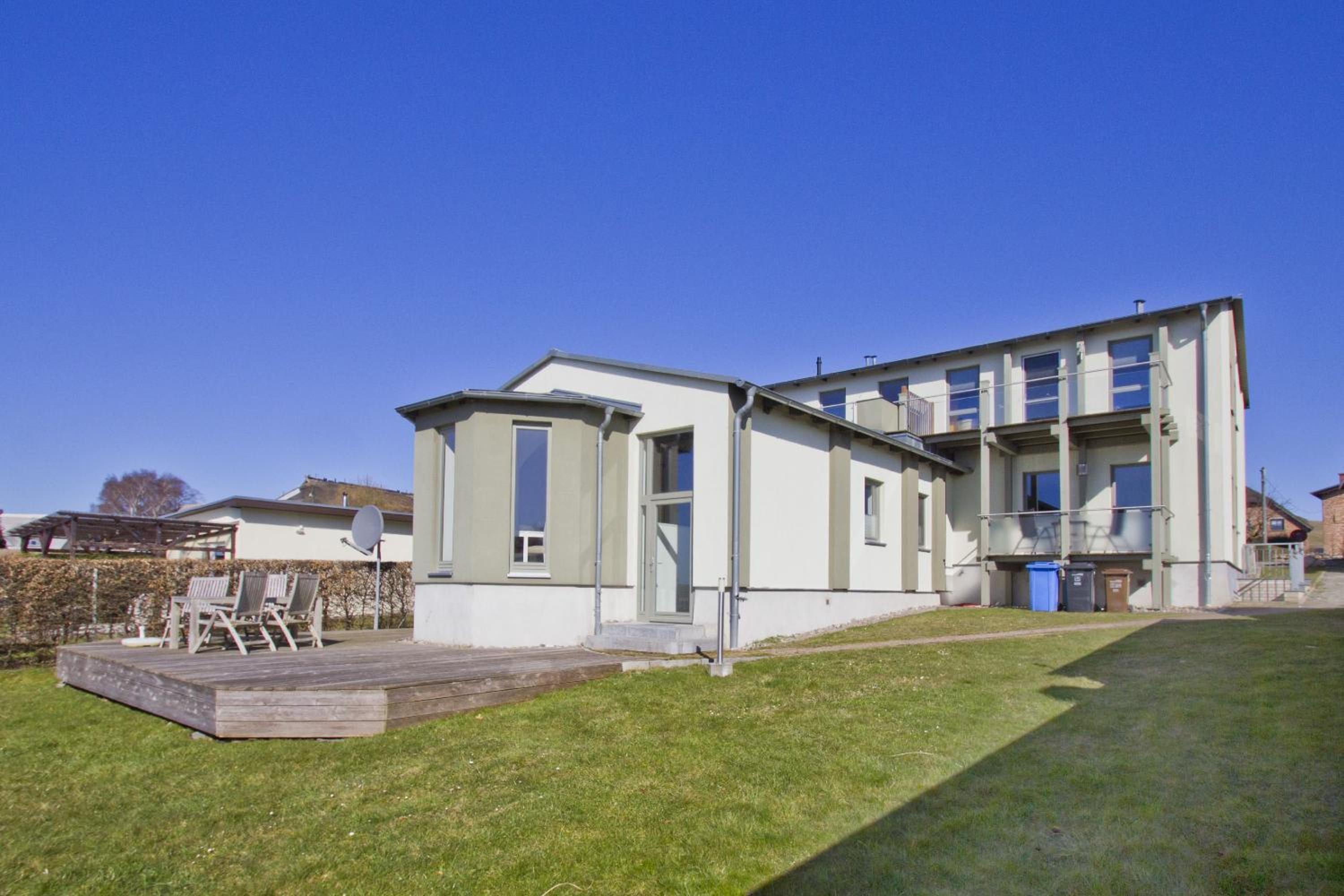 Apartment with Sea View photo 3