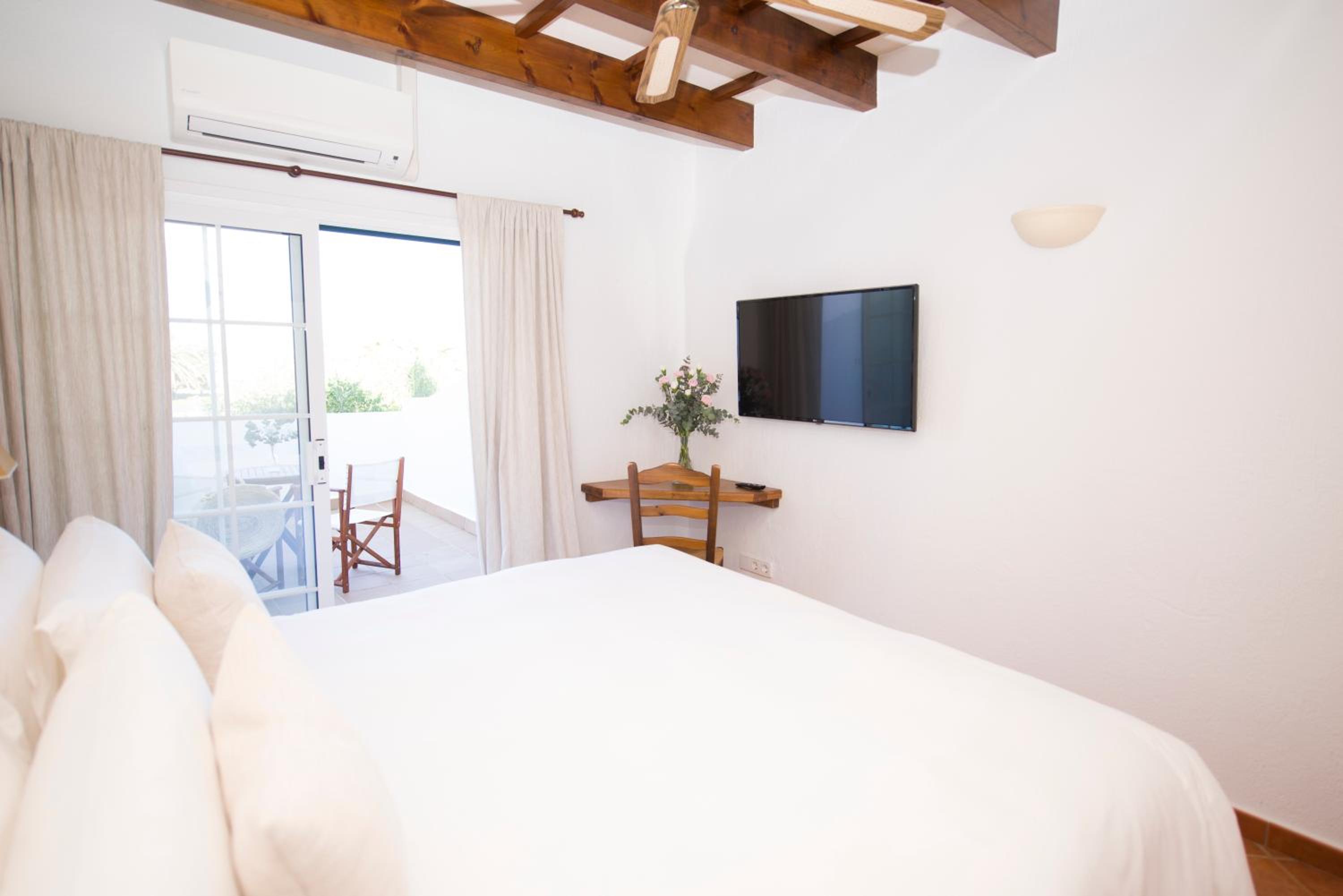 Double or Twin Room withTerrace photo 2