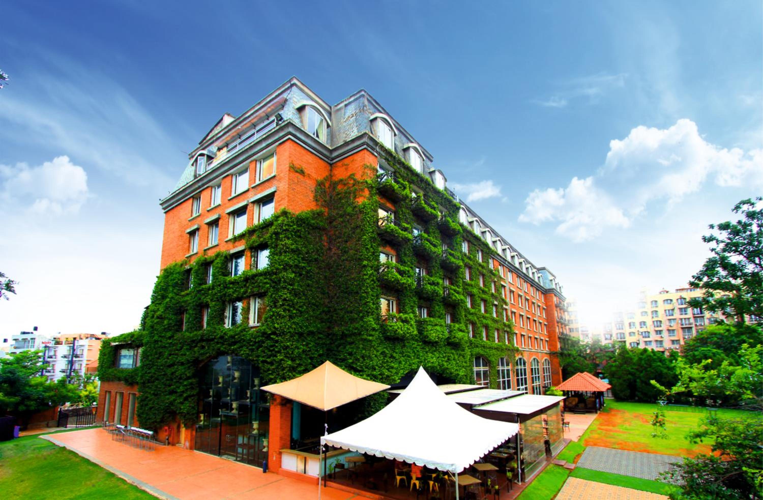Staycation Offer - Deluxe Room