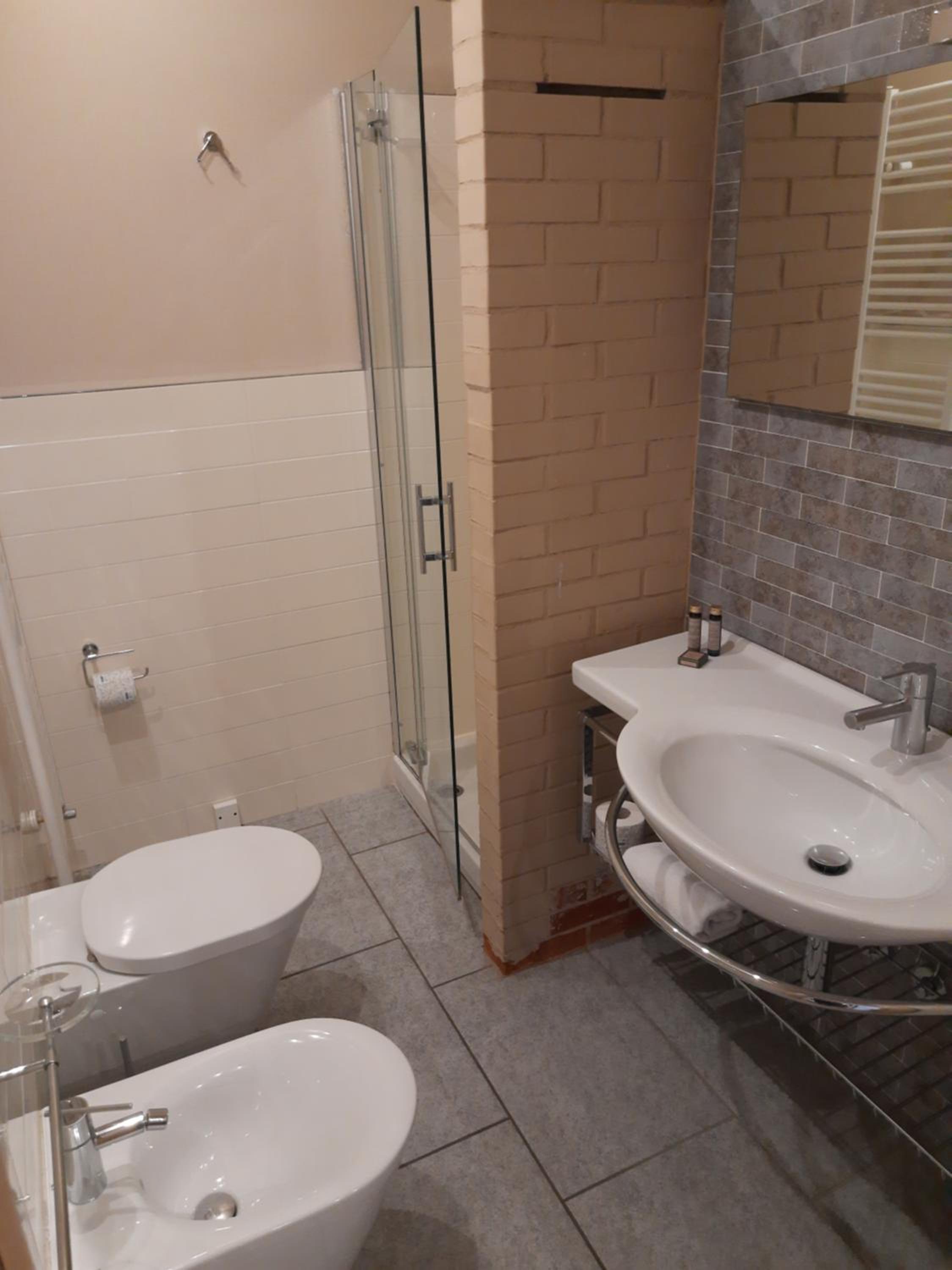 Apartment with Panoramic View - Photo 15