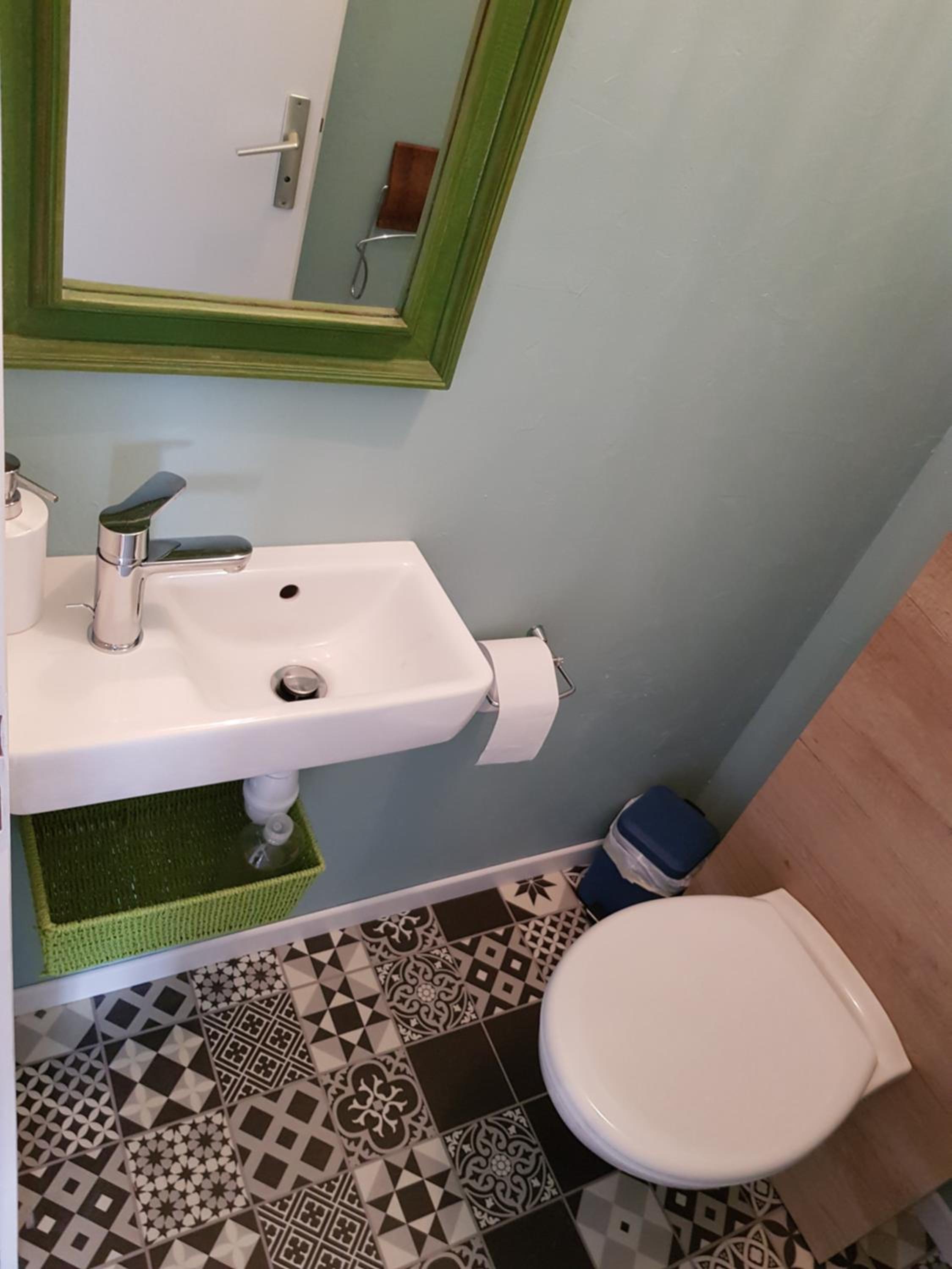 Double Room with Garden View with Shared Bathroom photo 1