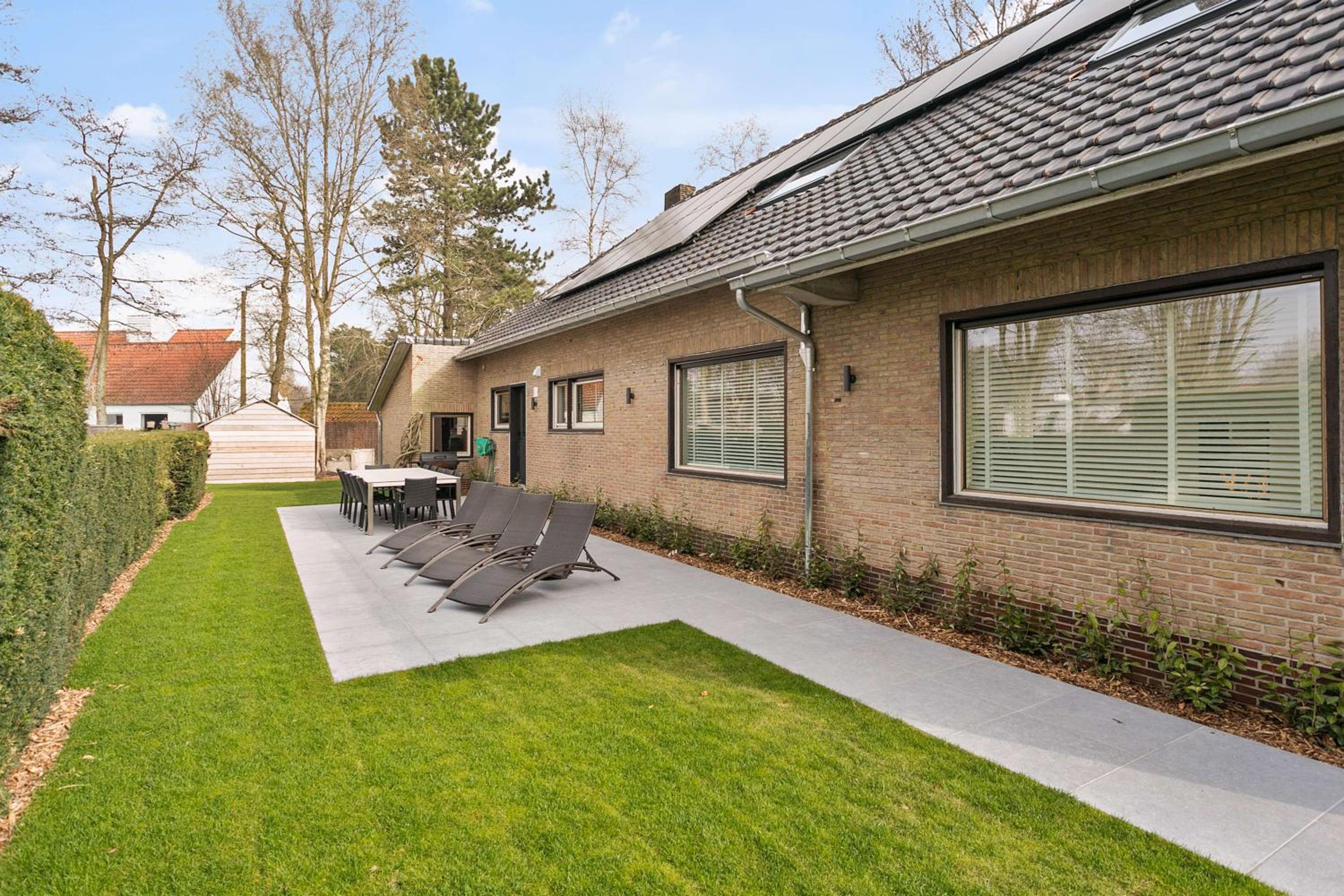 Villa photo 3