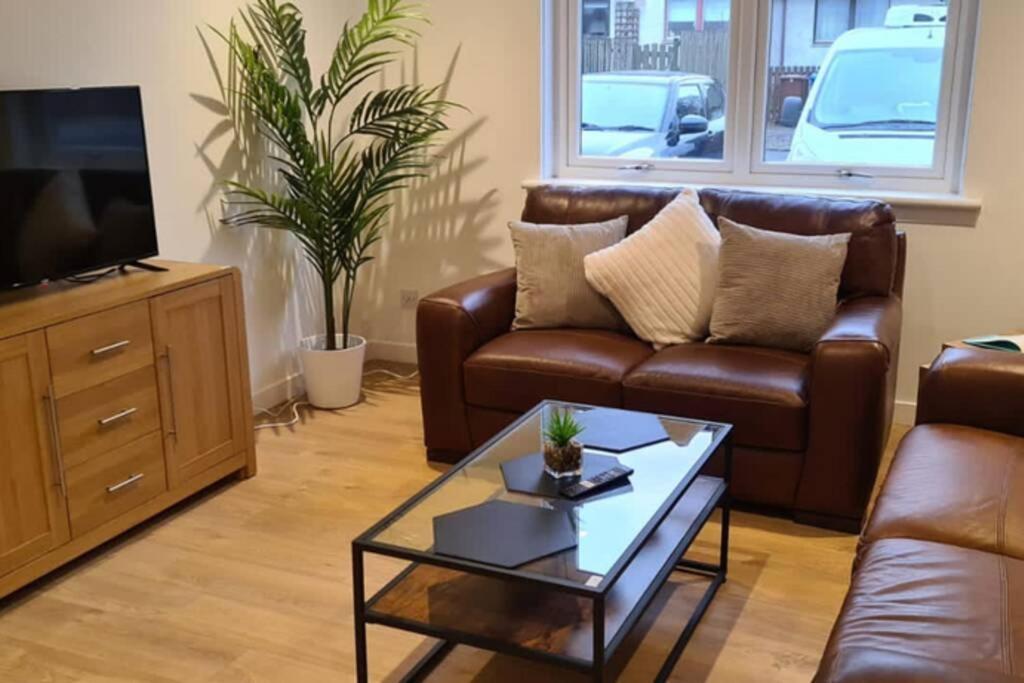 Two-Bedroom Apartment - Photo 13