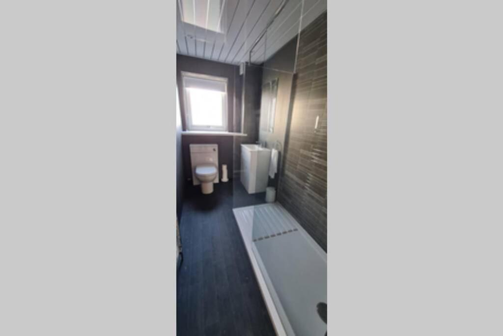 Two-Bedroom Apartment - Photo 12