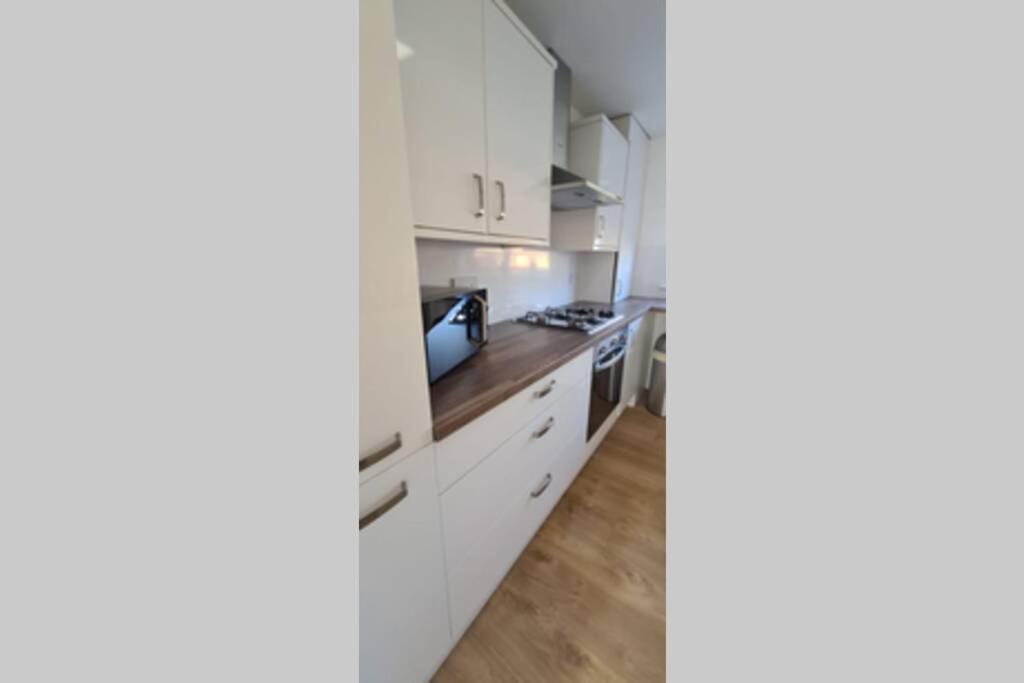 Two-Bedroom Apartment - Photo 16