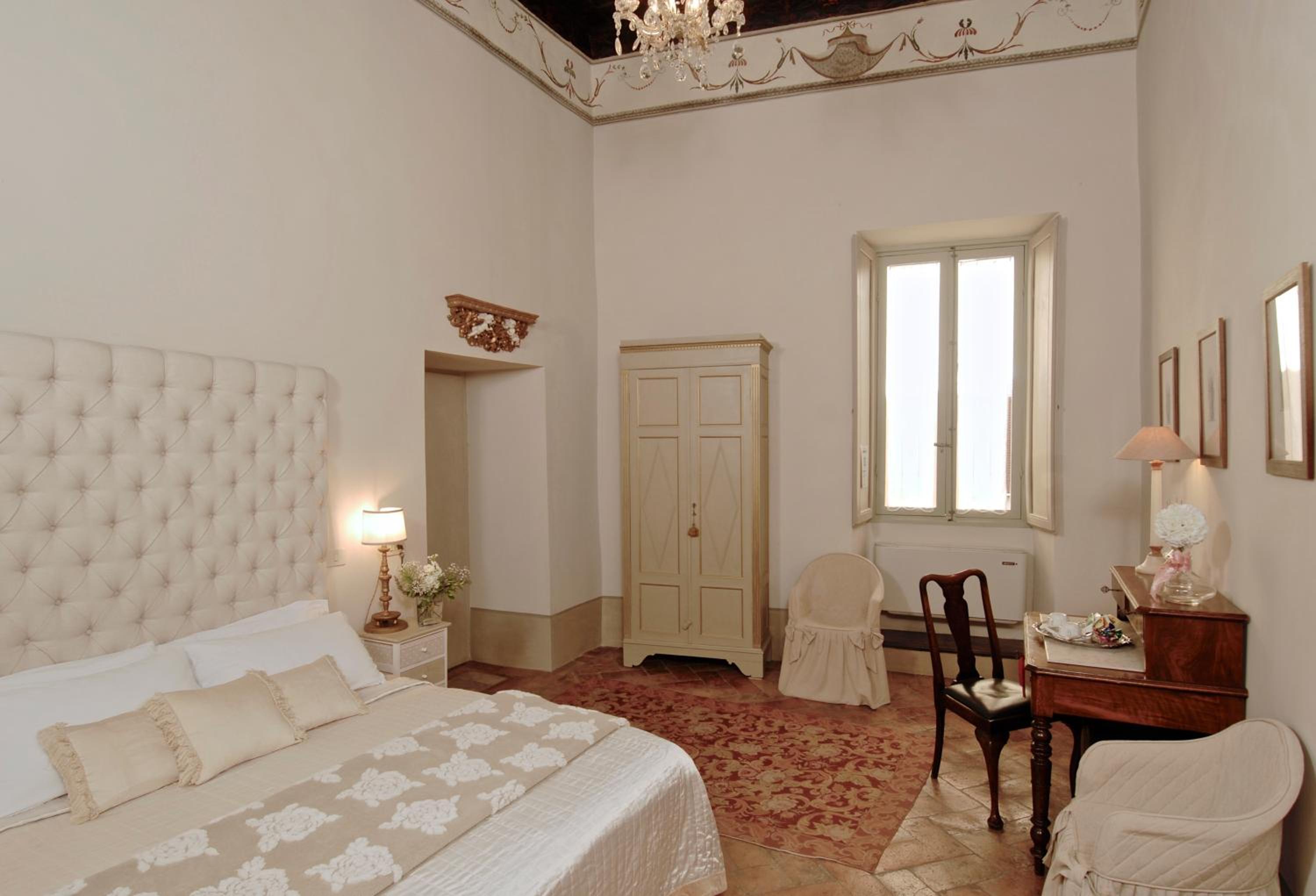 Deluxe Double Room With Shower photo 2