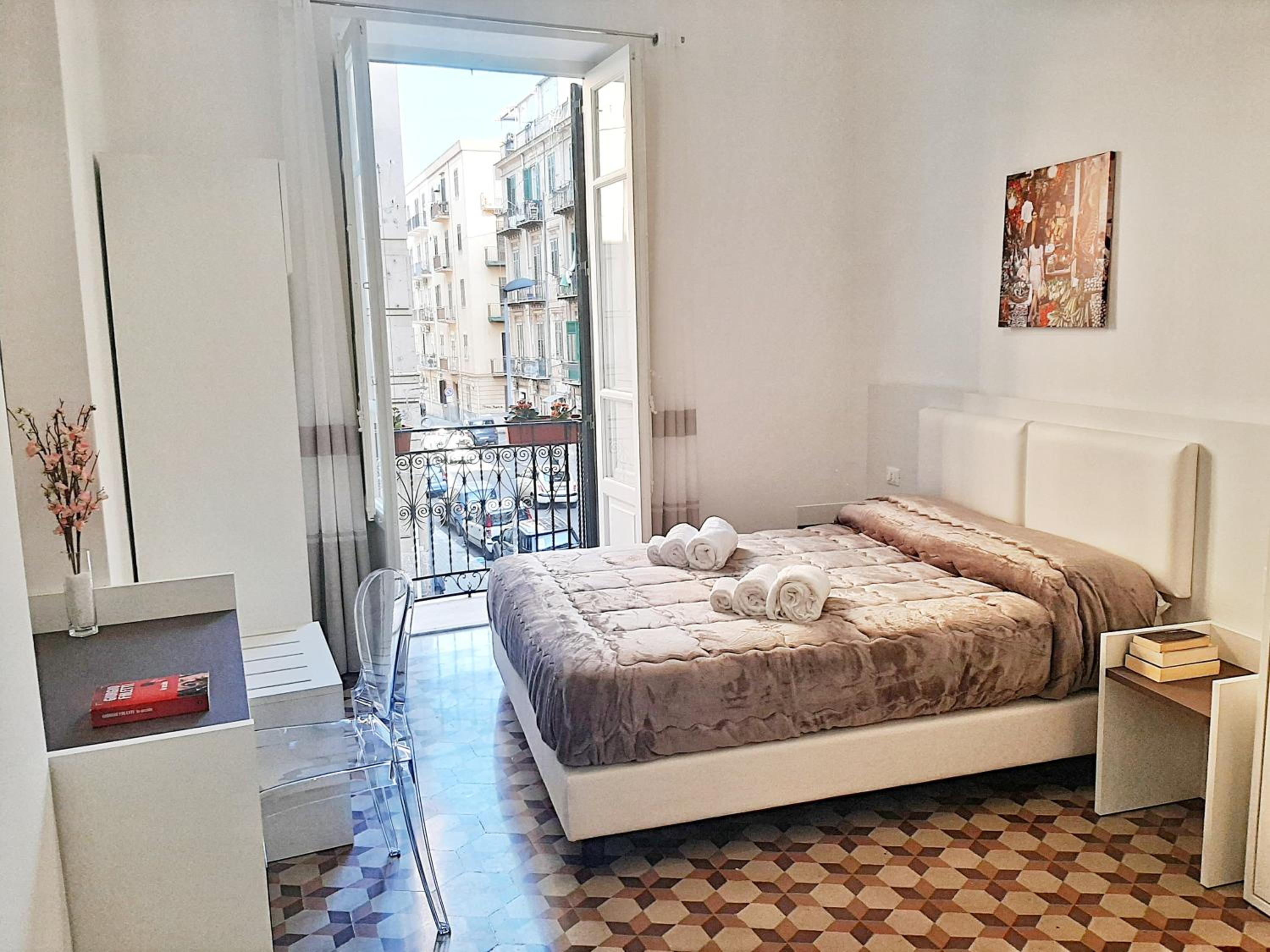 Double Room with Private Bathroom photo 3