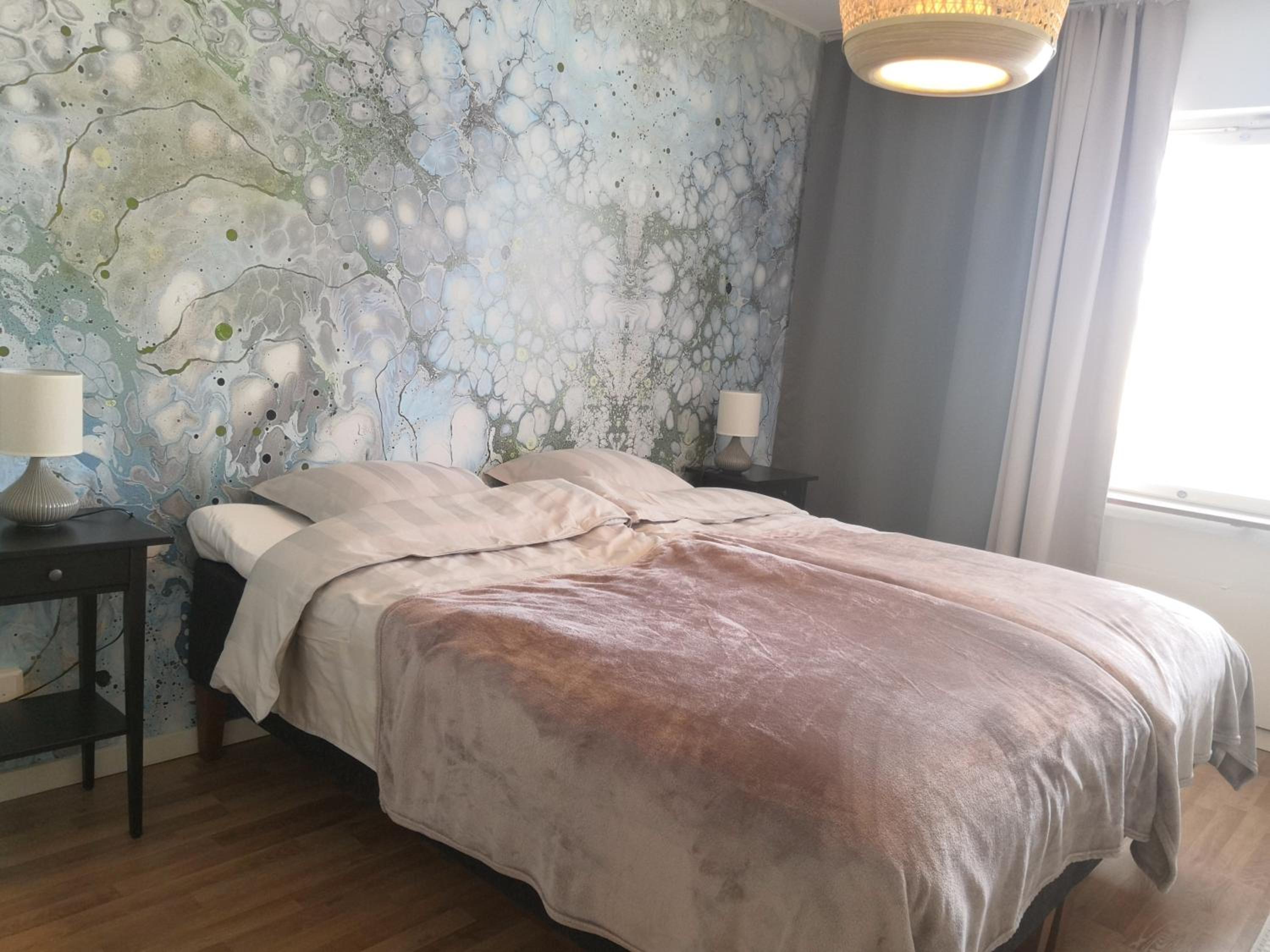 One-Bedroom Apartment - Photo 4