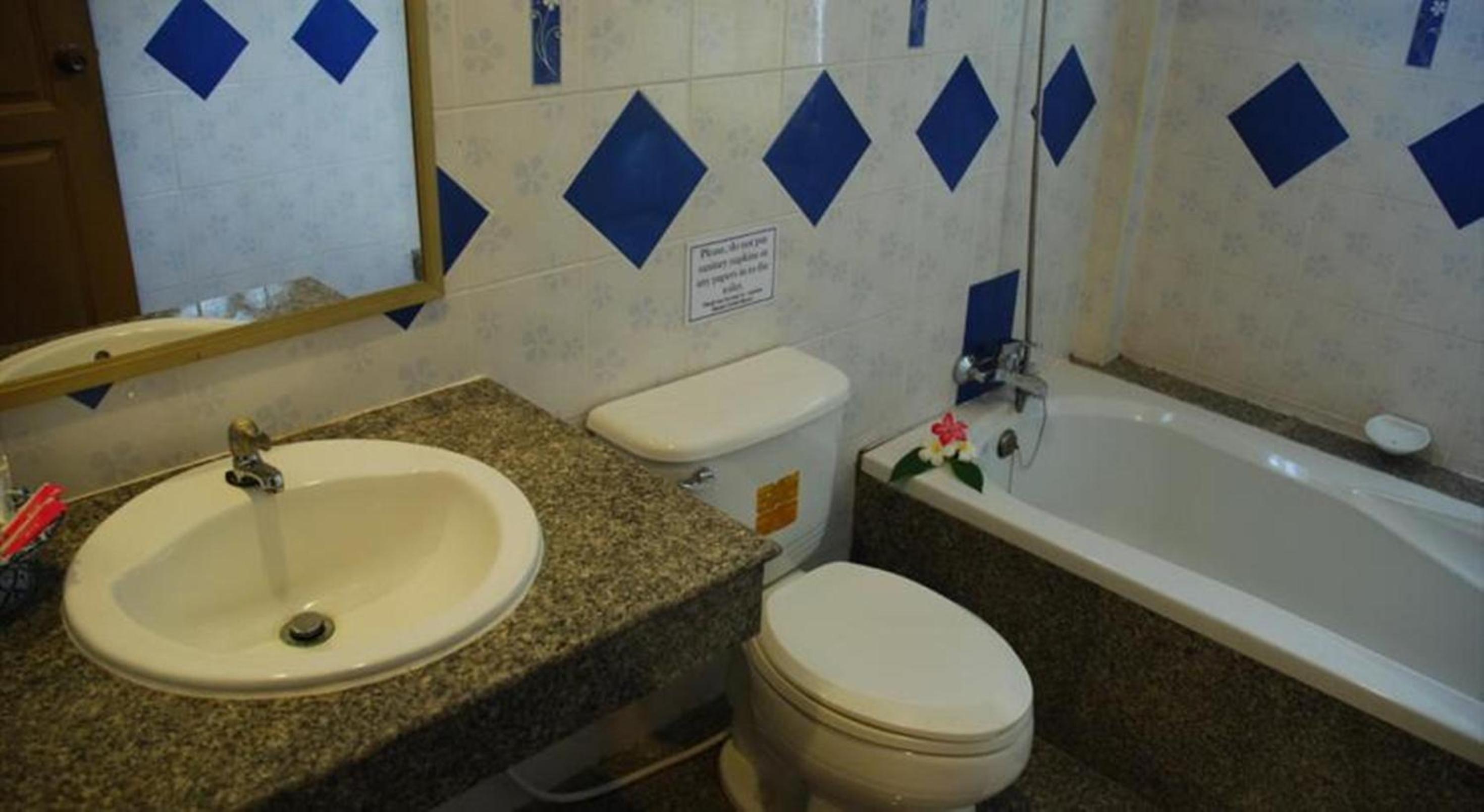 Superior Twin Room photo 2