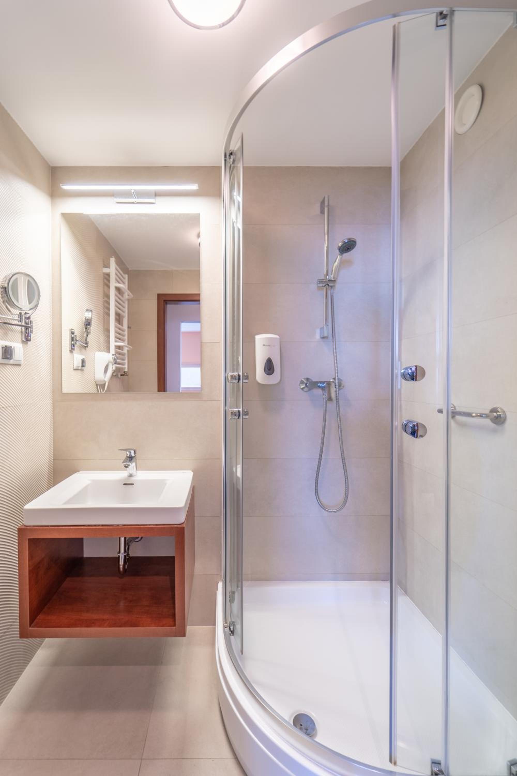 One-Bedroom Apartment with Sea View photo 2