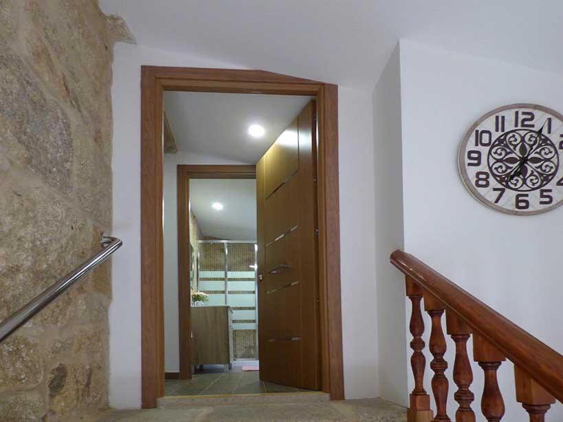 Two-Bedroom Apartment - Photo 3