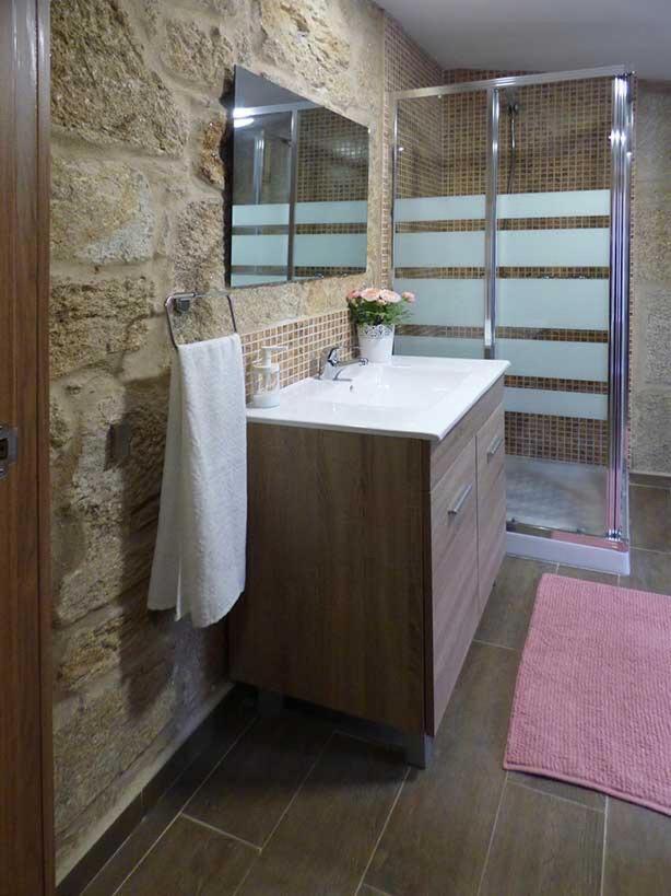 Two-Bedroom Apartment - Photo 24