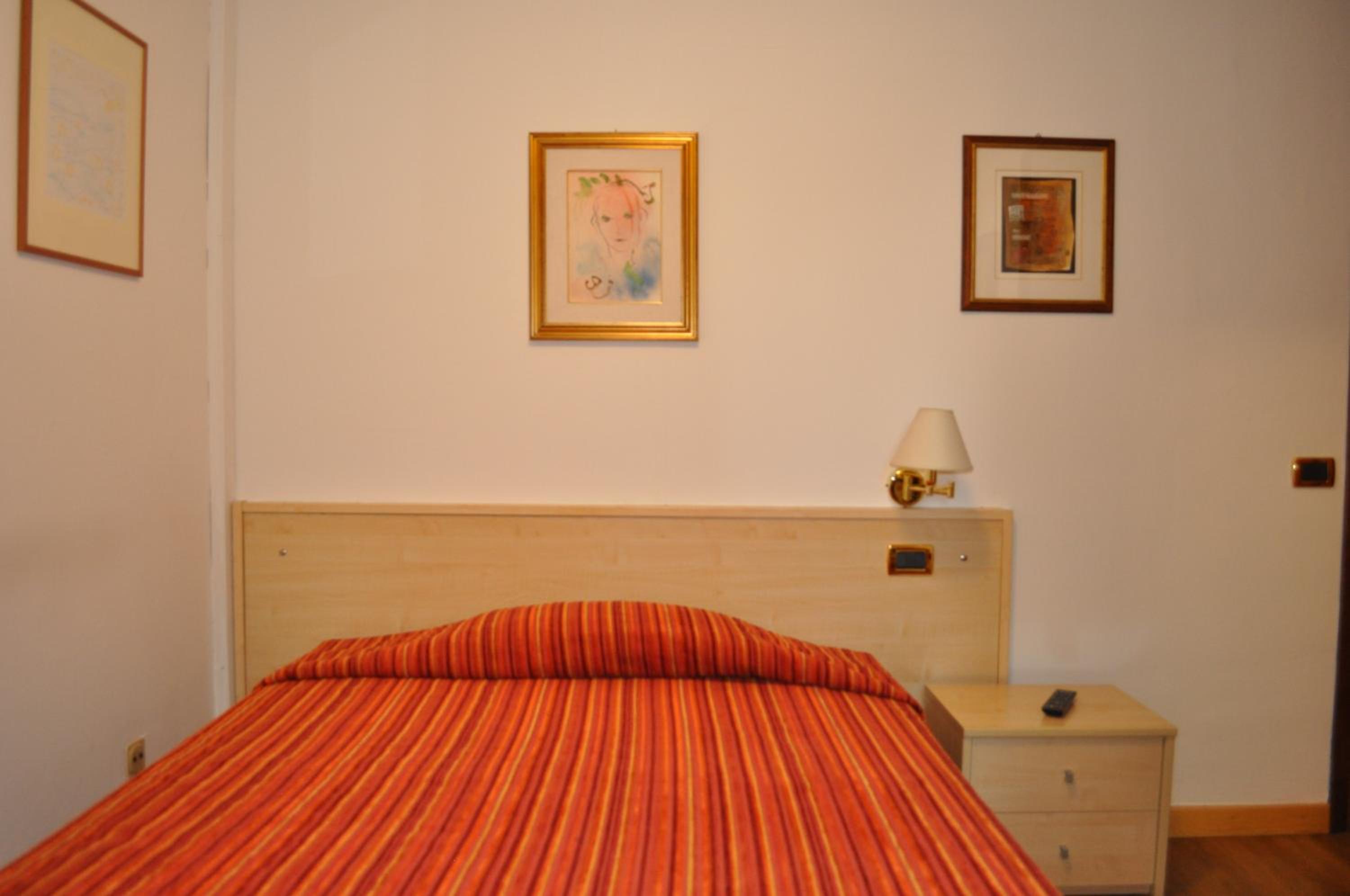 Large Single Room