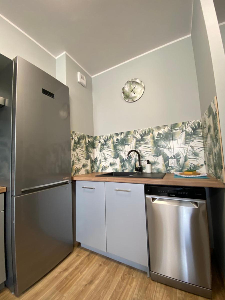 One-Bedroom Apartment - Photo 11