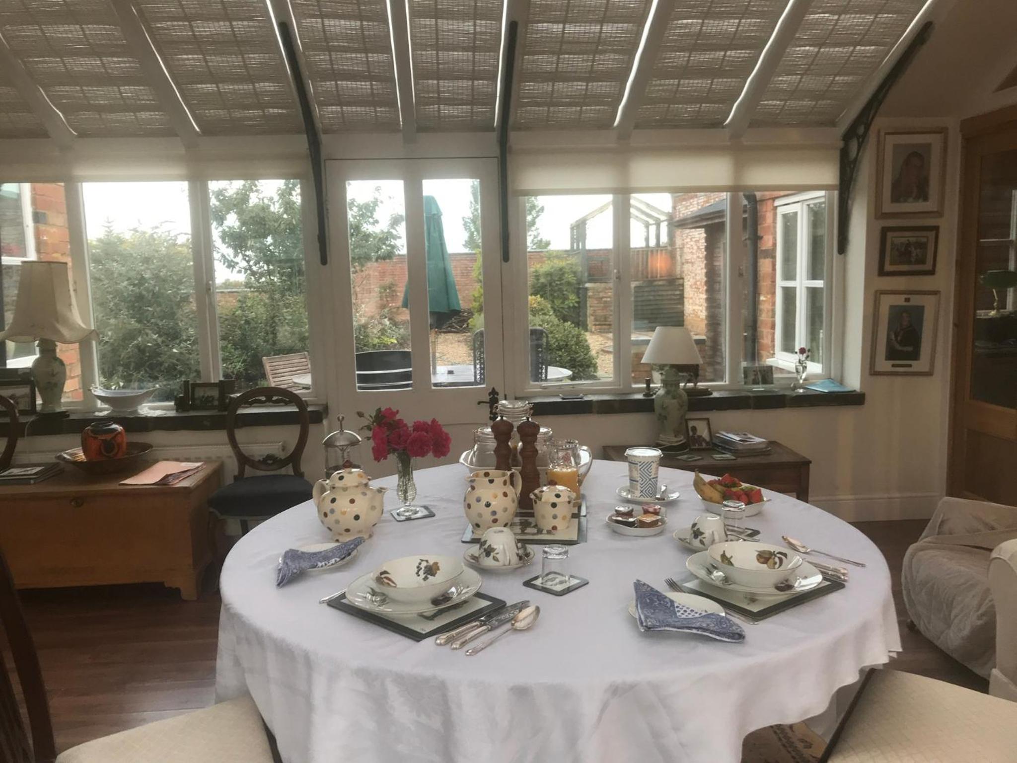 Suite with Garden View - Photo 8