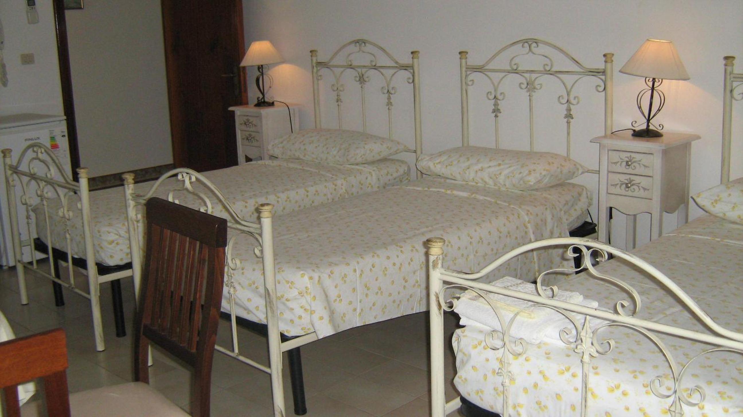 Quadruple Room - Photo 39