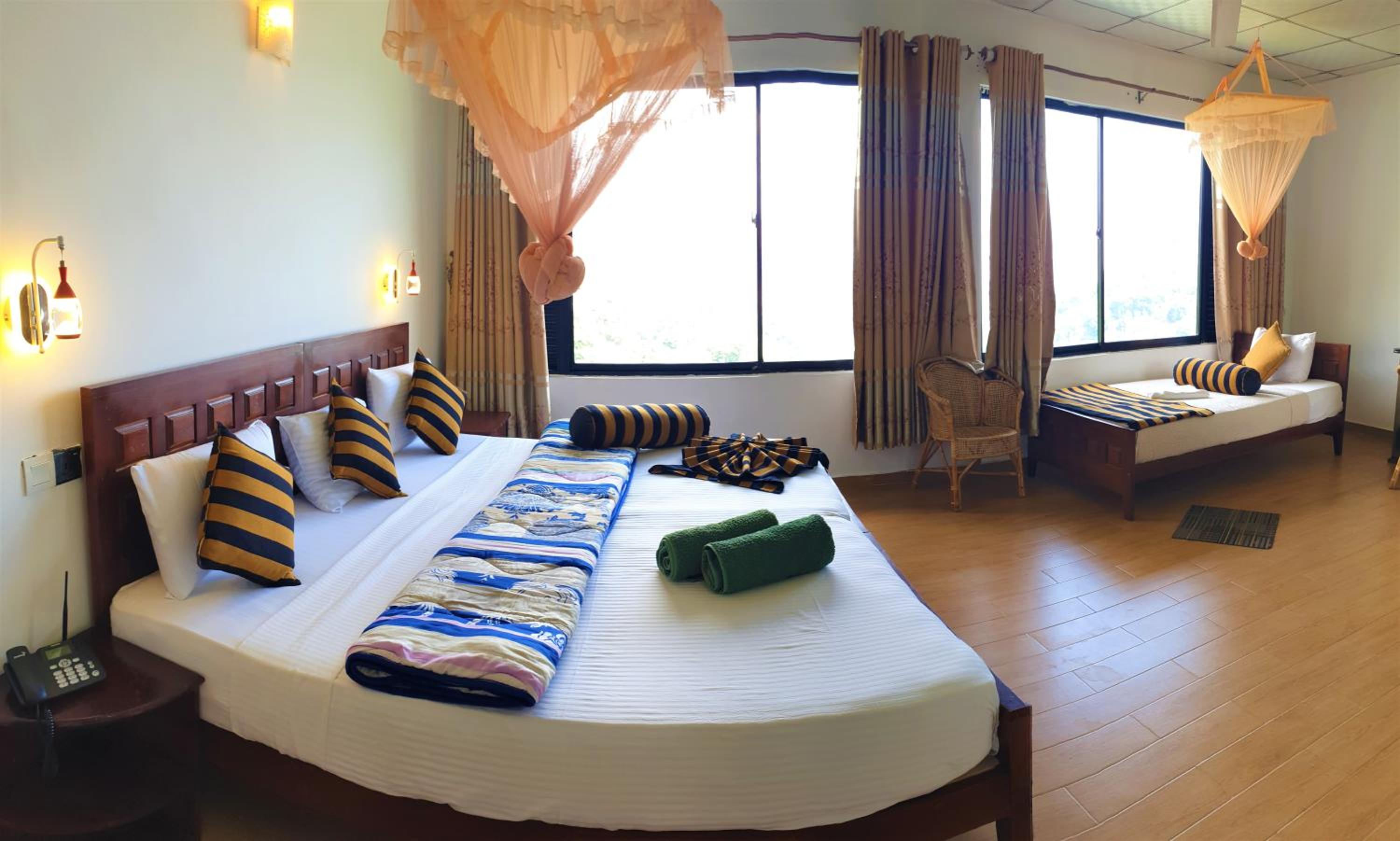 Deluxe Triple Room