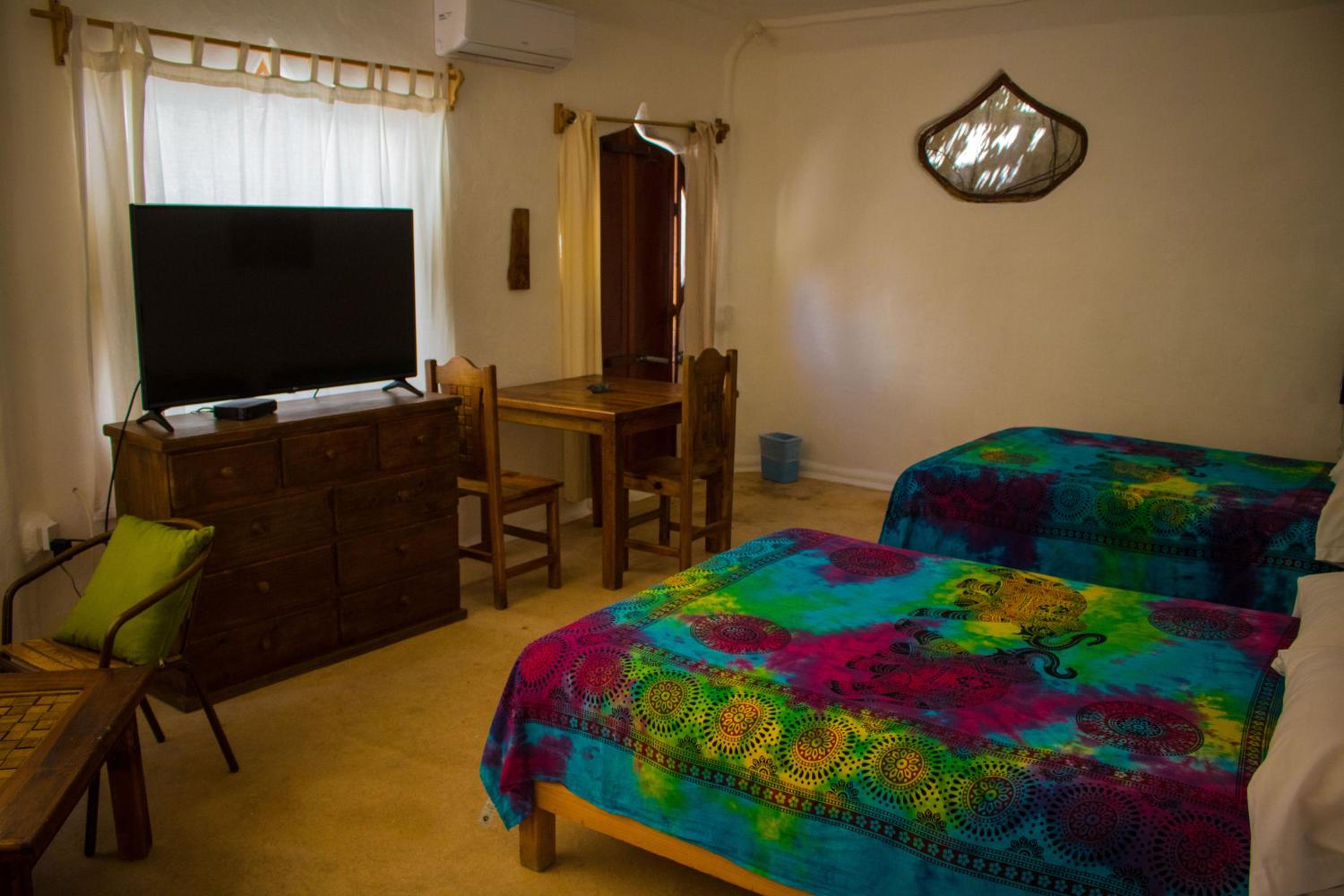 Deluxe Room - Photo 6