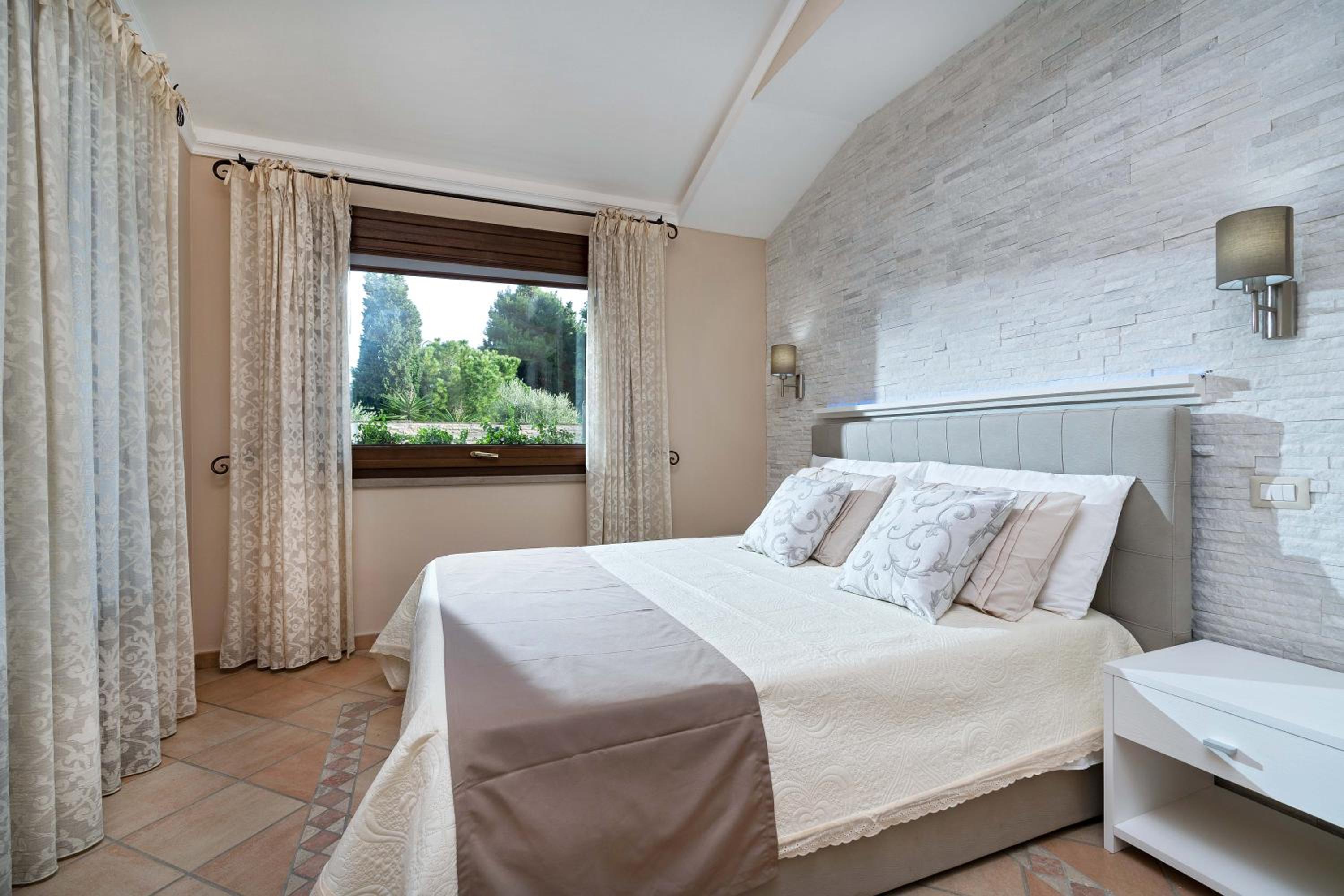 Double or Twin Room with Garden View