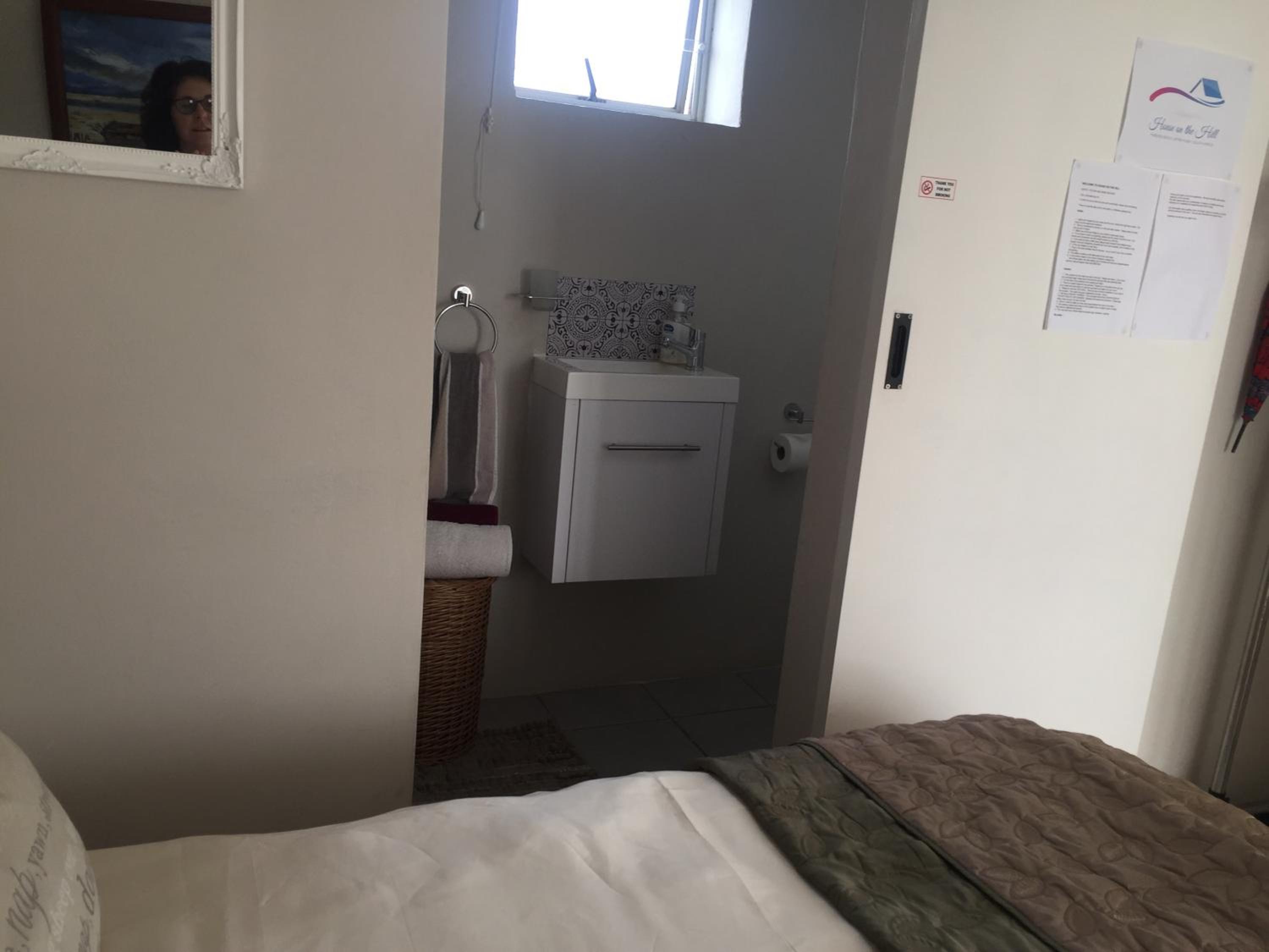 Budget Double Room photo 2