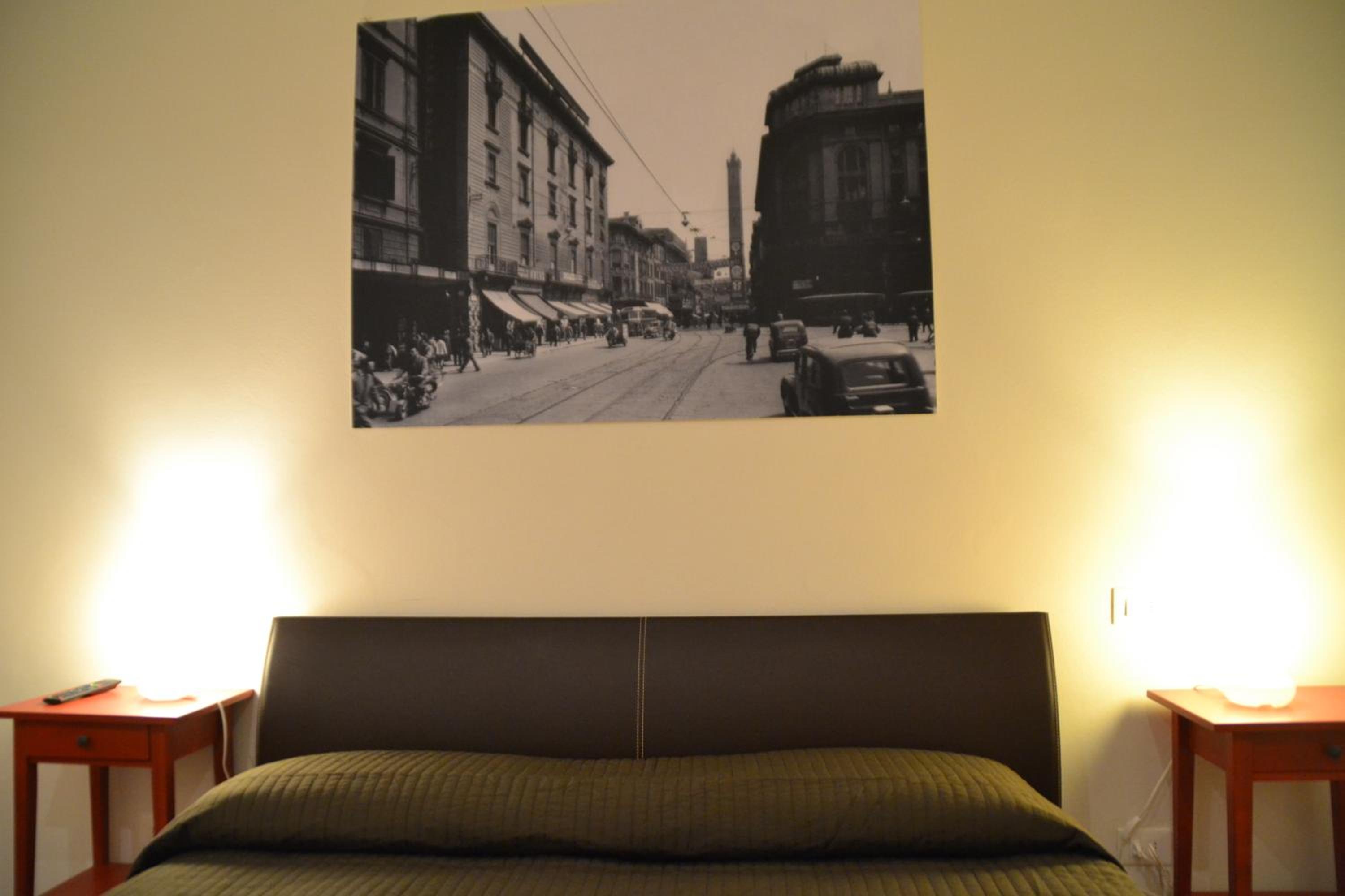 Double Room - Photo 18