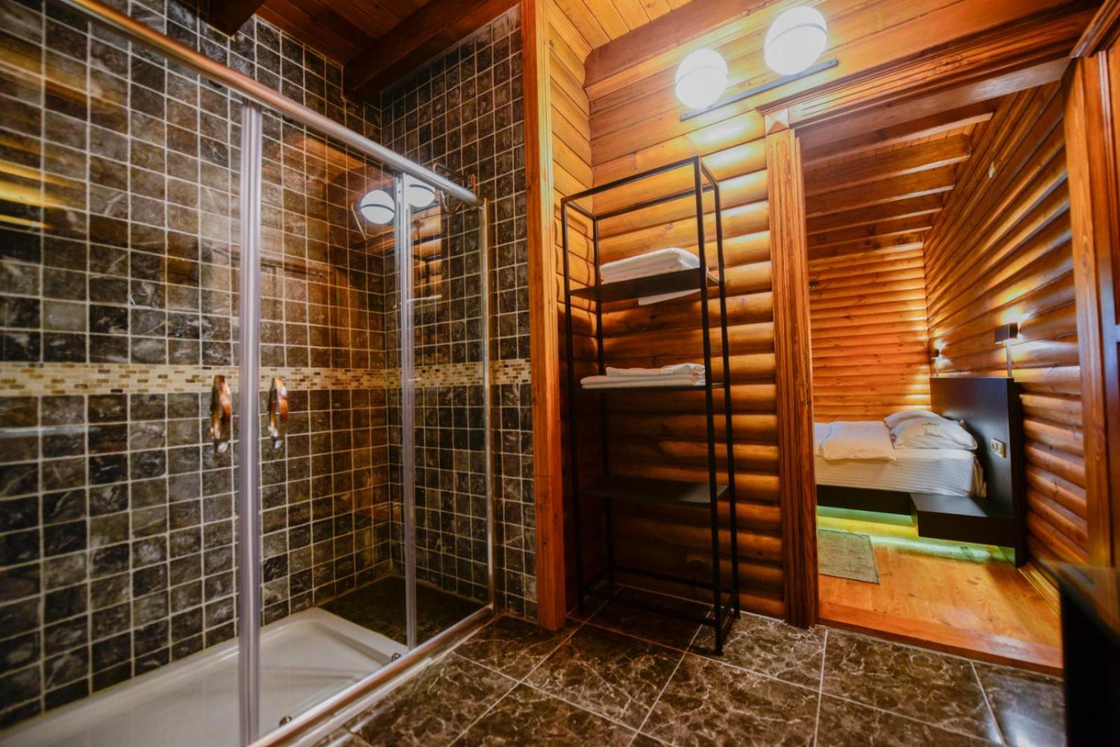 Family Suite - Photo 2