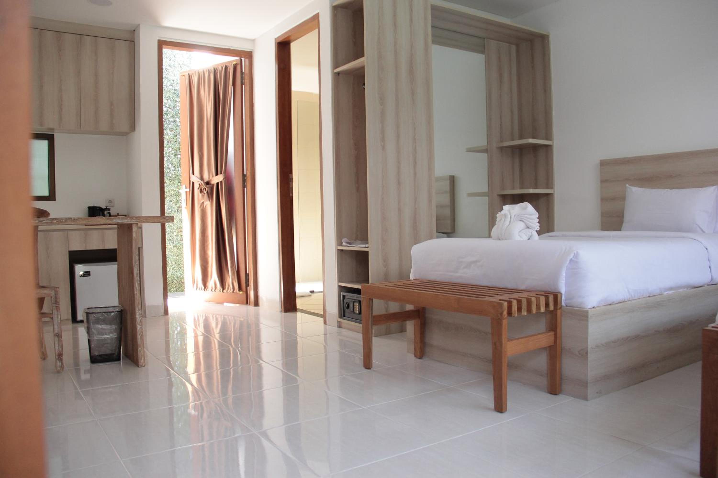 Deluxe Twin Room - Photo 6
