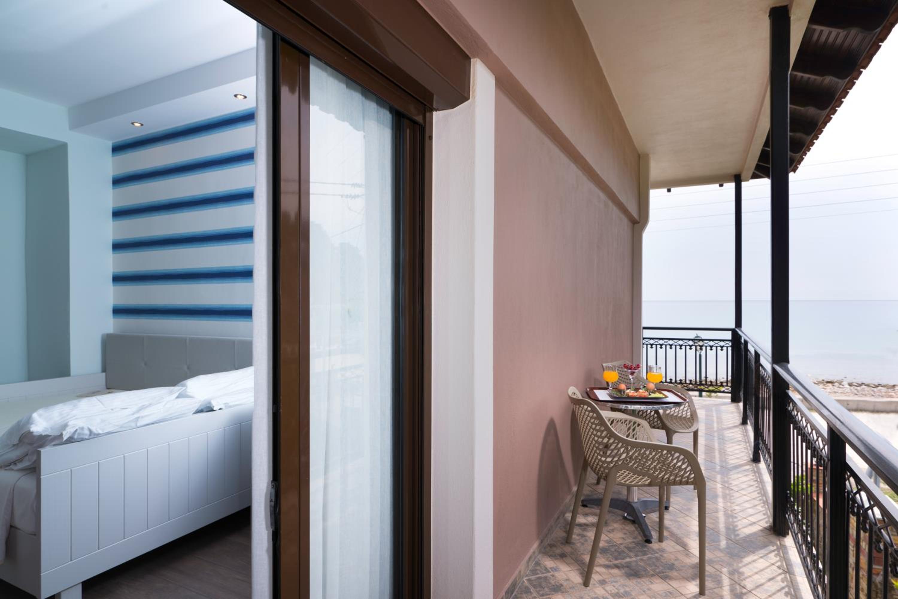 Single Room with Side Sea View photo 3
