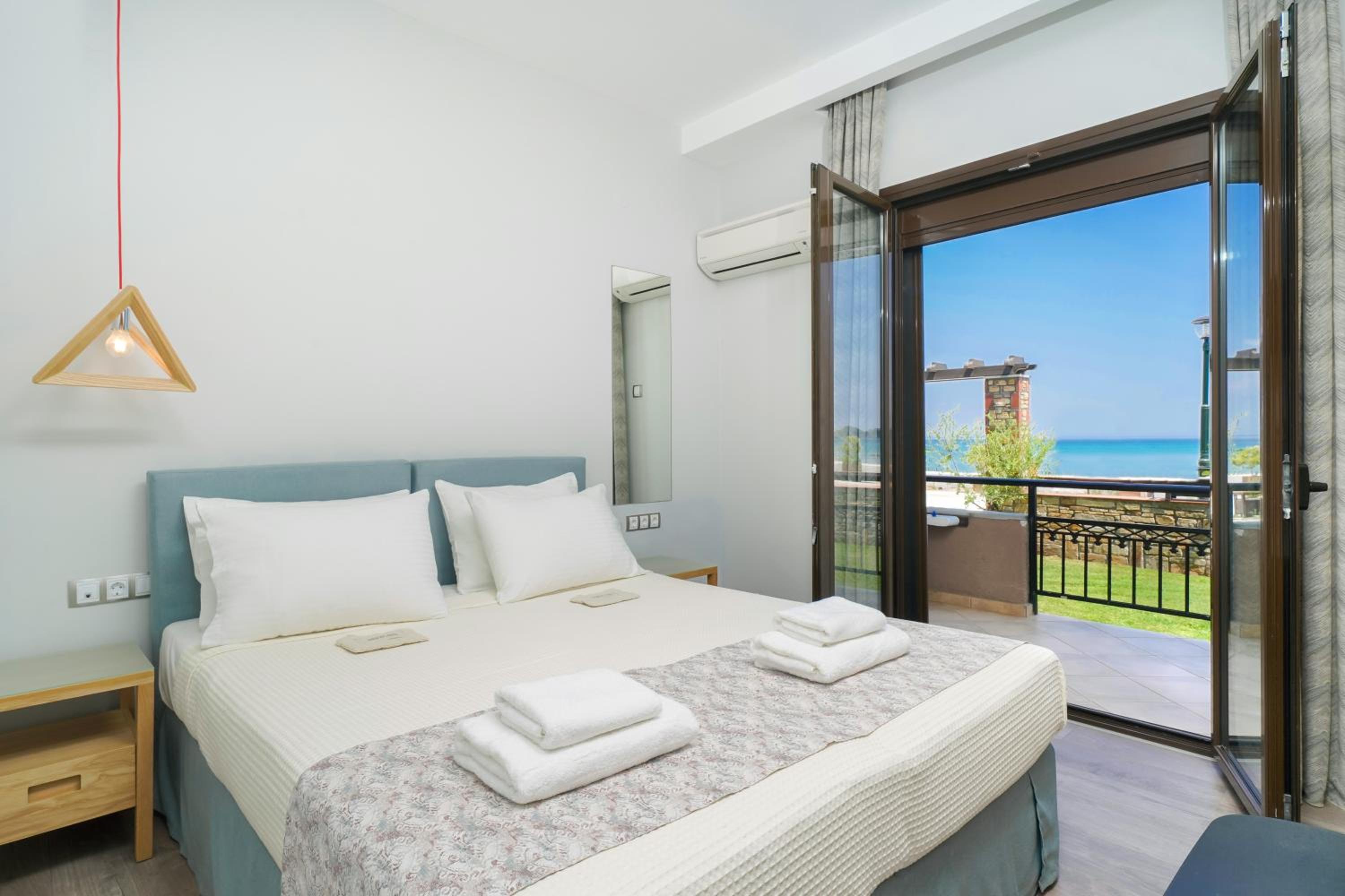 Standard Room with Sea View photo 1