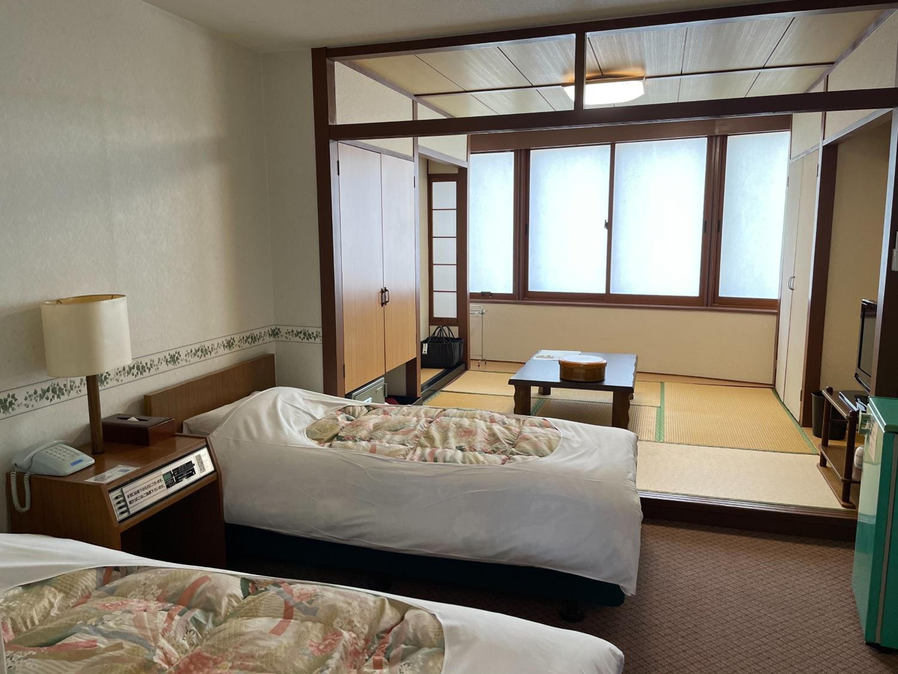Standard Room with Tatami Area - Photo 4