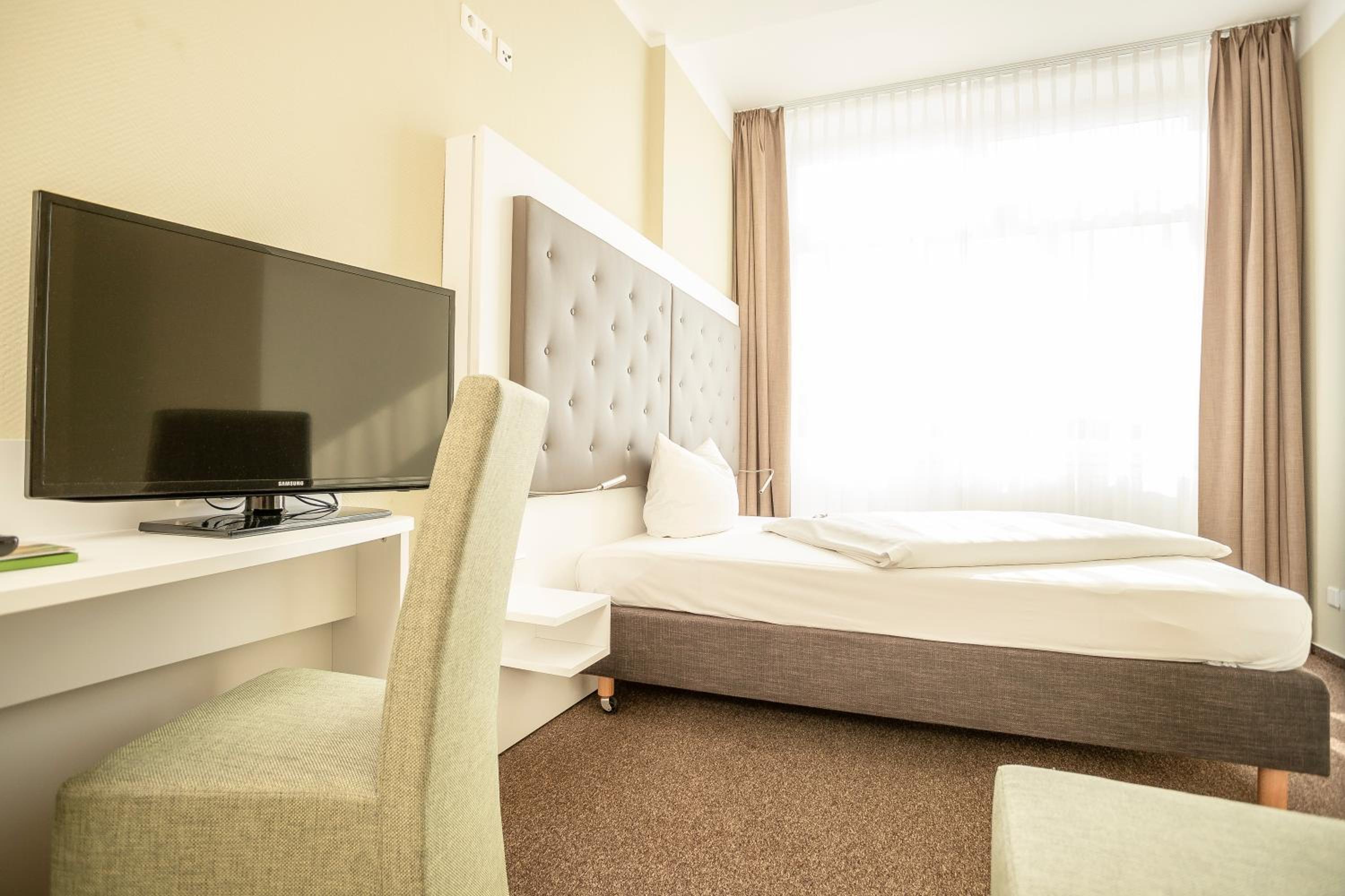 Standard Single Room photo 2