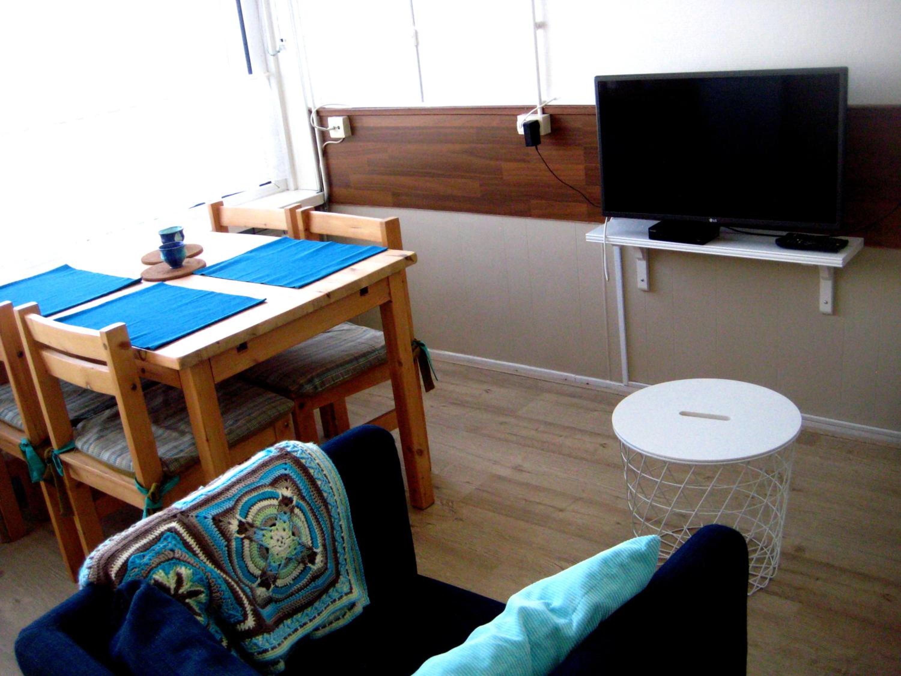 Apartment photo 2