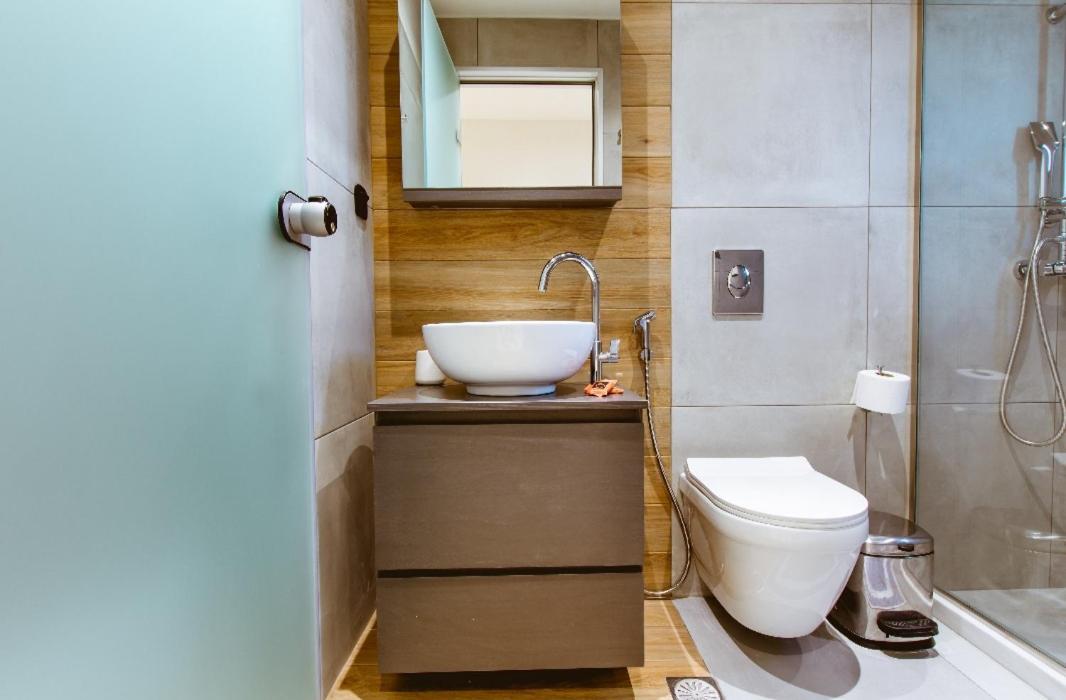 Studio Apartment with Sea View photo 2