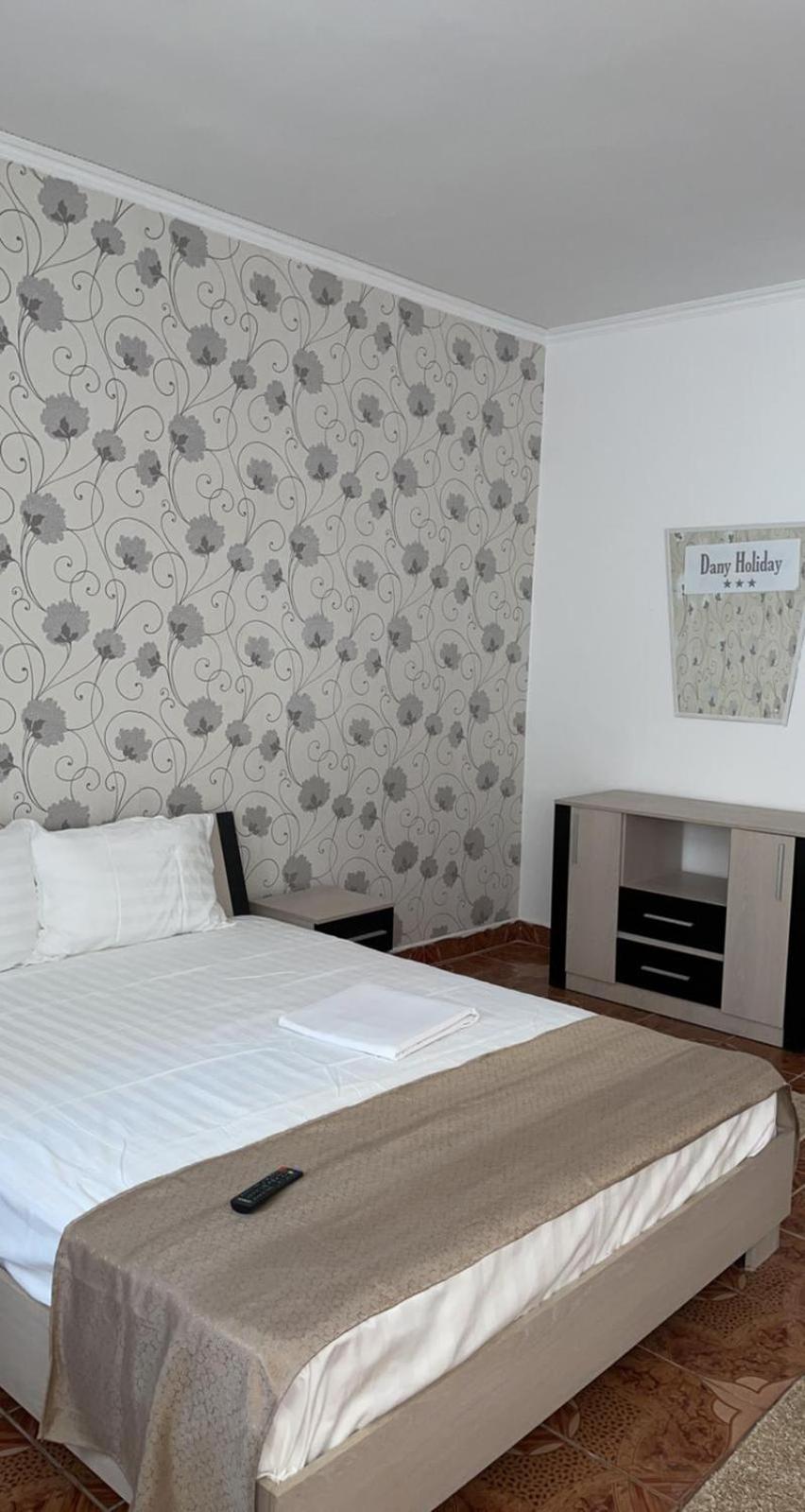 Classic Quadruple Room - Photo 2